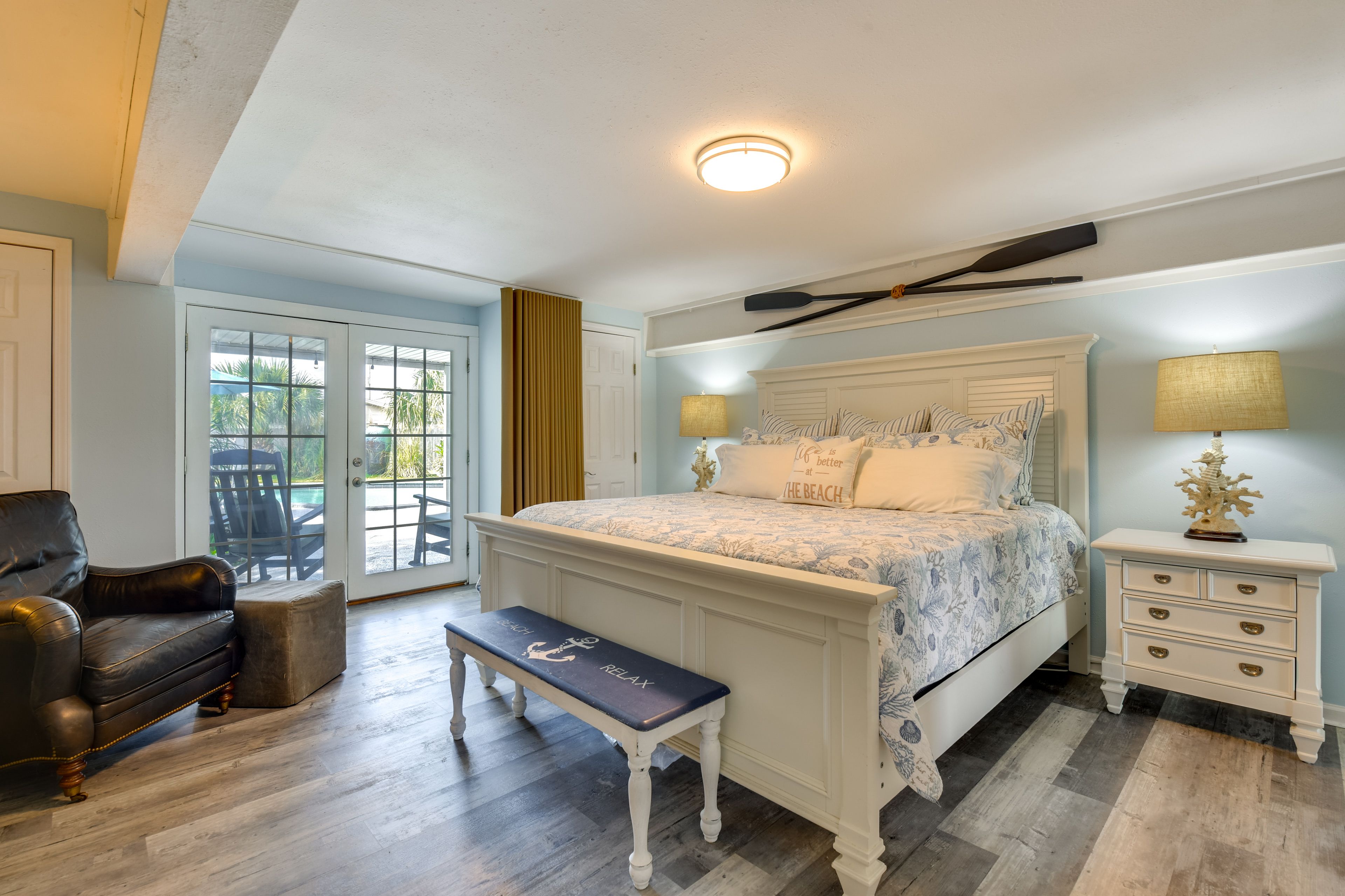 Bedroom 1 | King Bed | Linens Provided