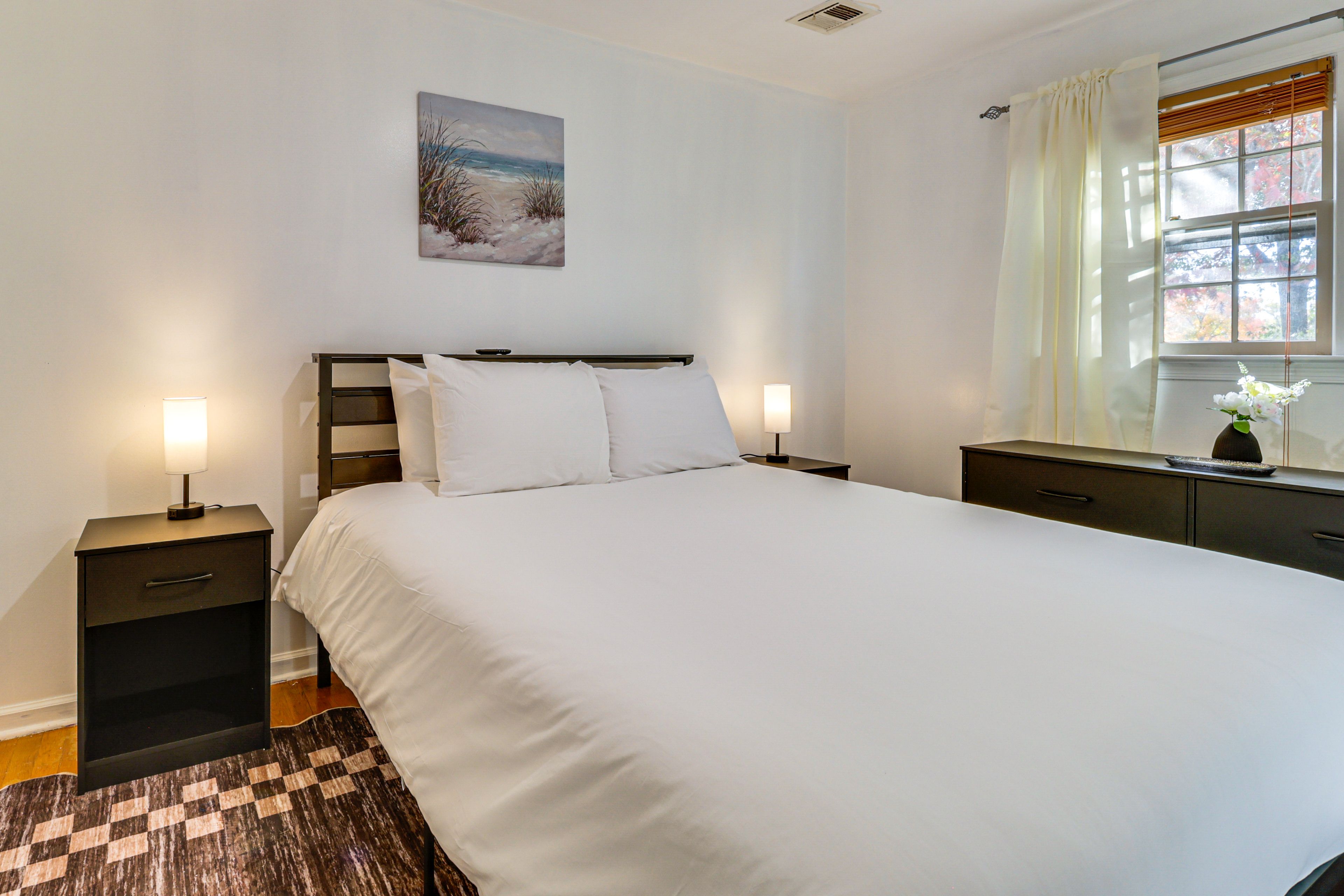 Bedroom 3 | 2nd Floor | Queen Bed | Smart TV