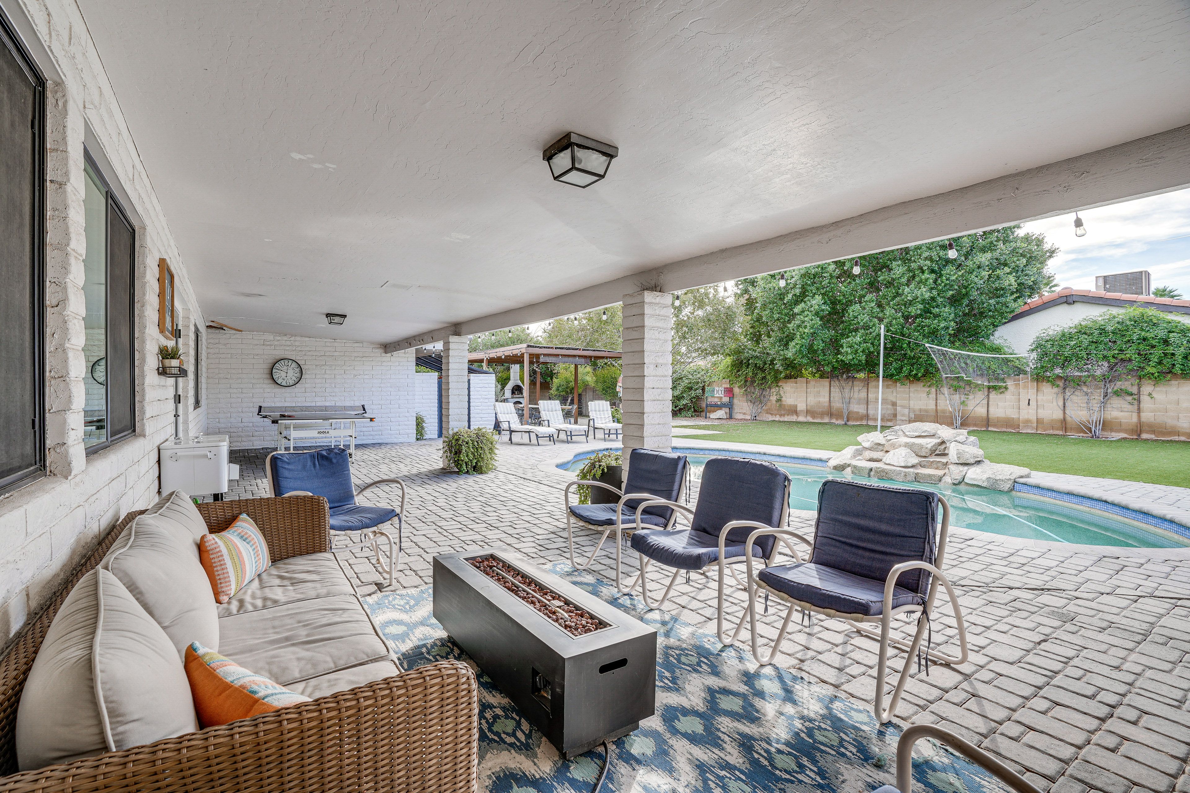 Covered Patio | Gas Fire Pit | Ping-Pong Table