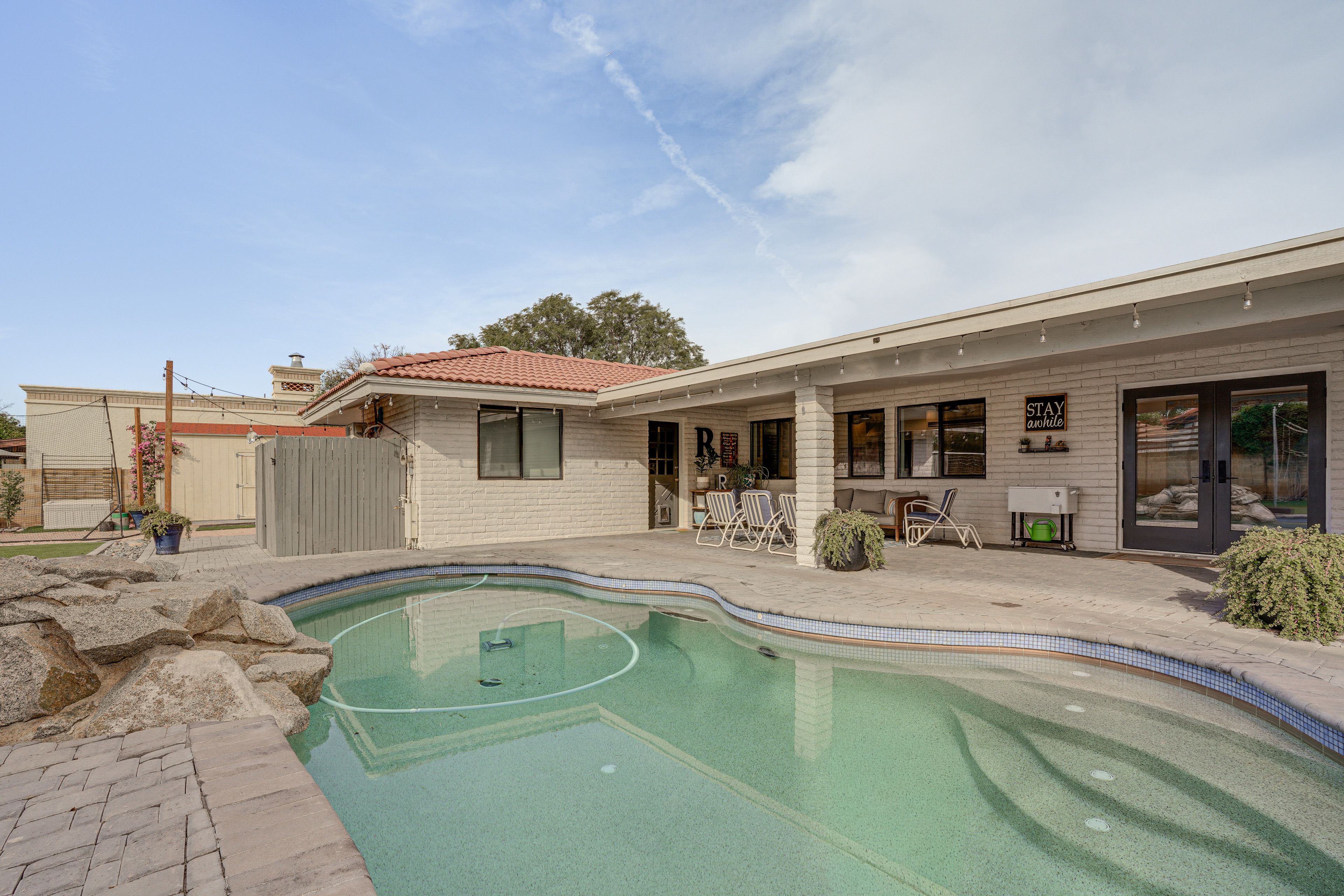 Mesa Vacation Rental | 4BR | 3BA | 2,800 Sq Ft | 1 Step for Access