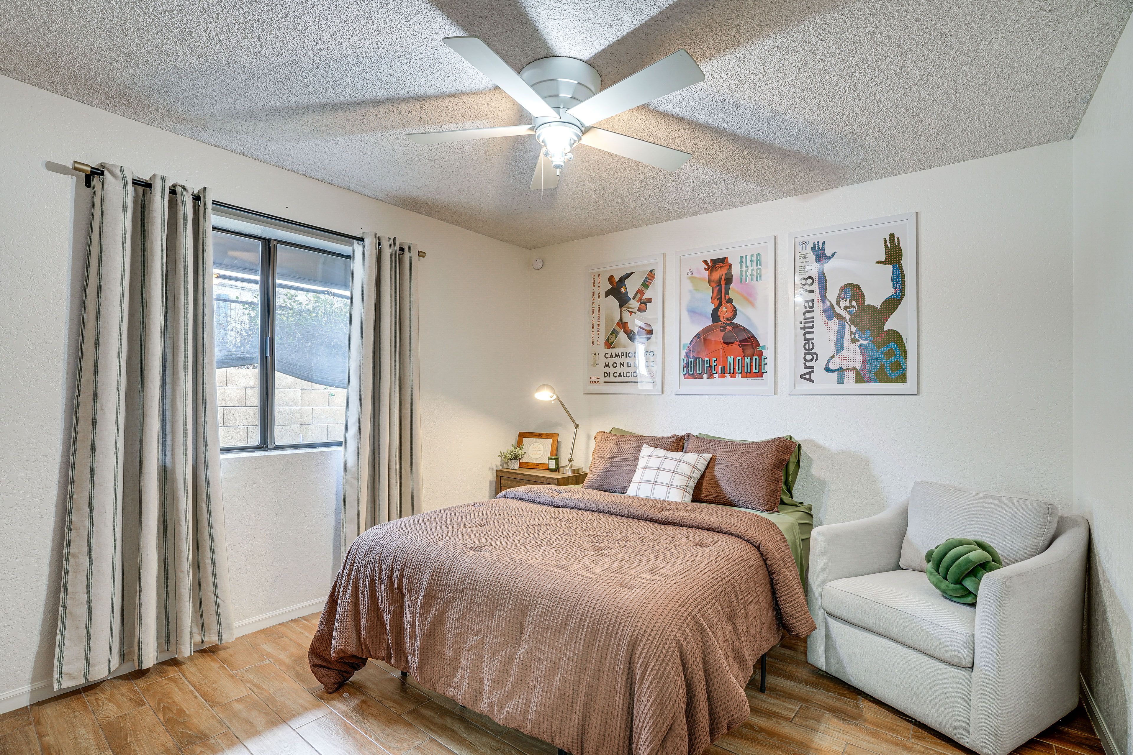 Bedroom 4 | Queen Bed