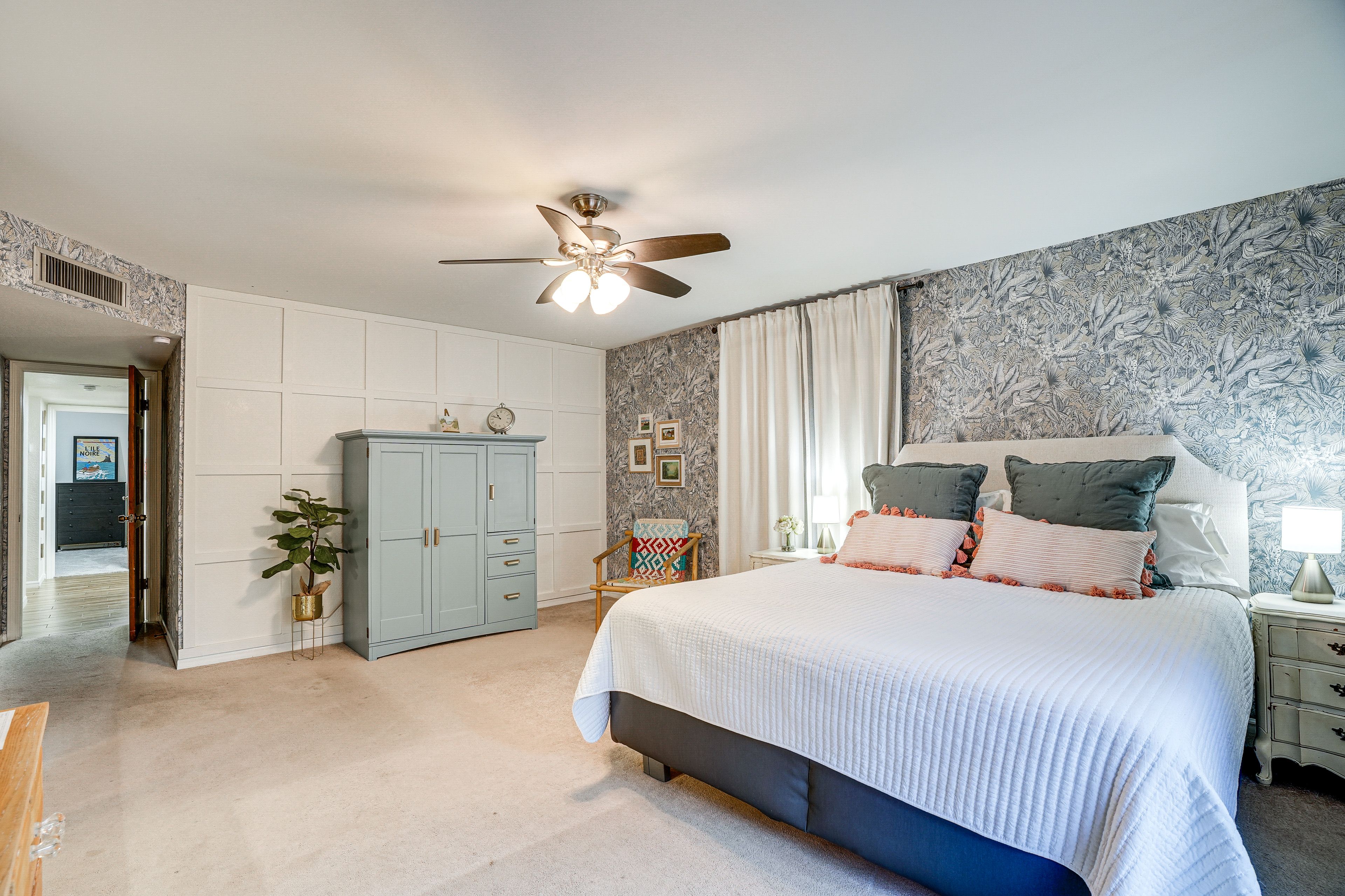 Bedroom 1 | King Bed | Linens Provided