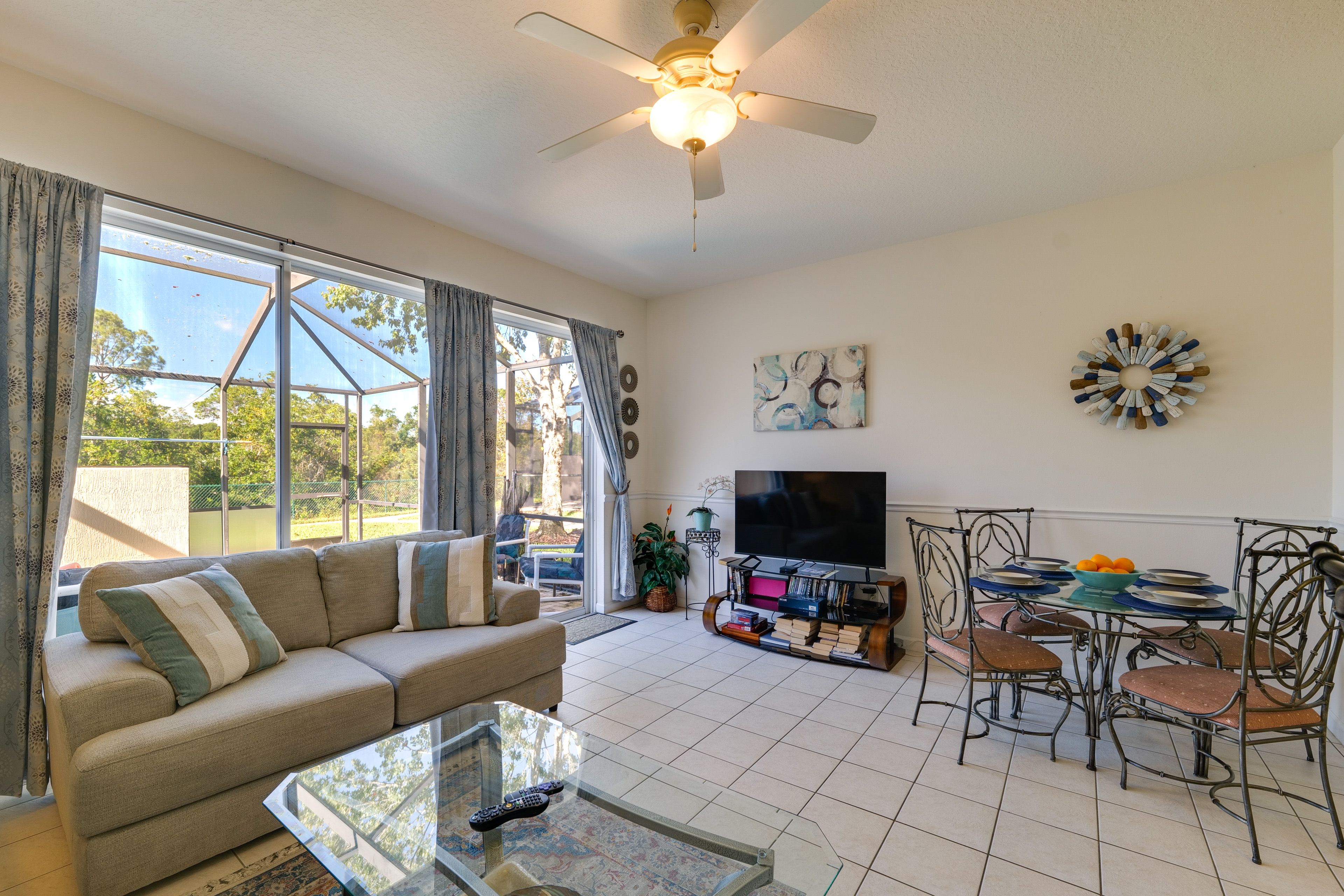 Interior | 2-Story Townhome | In-Unit Laundry