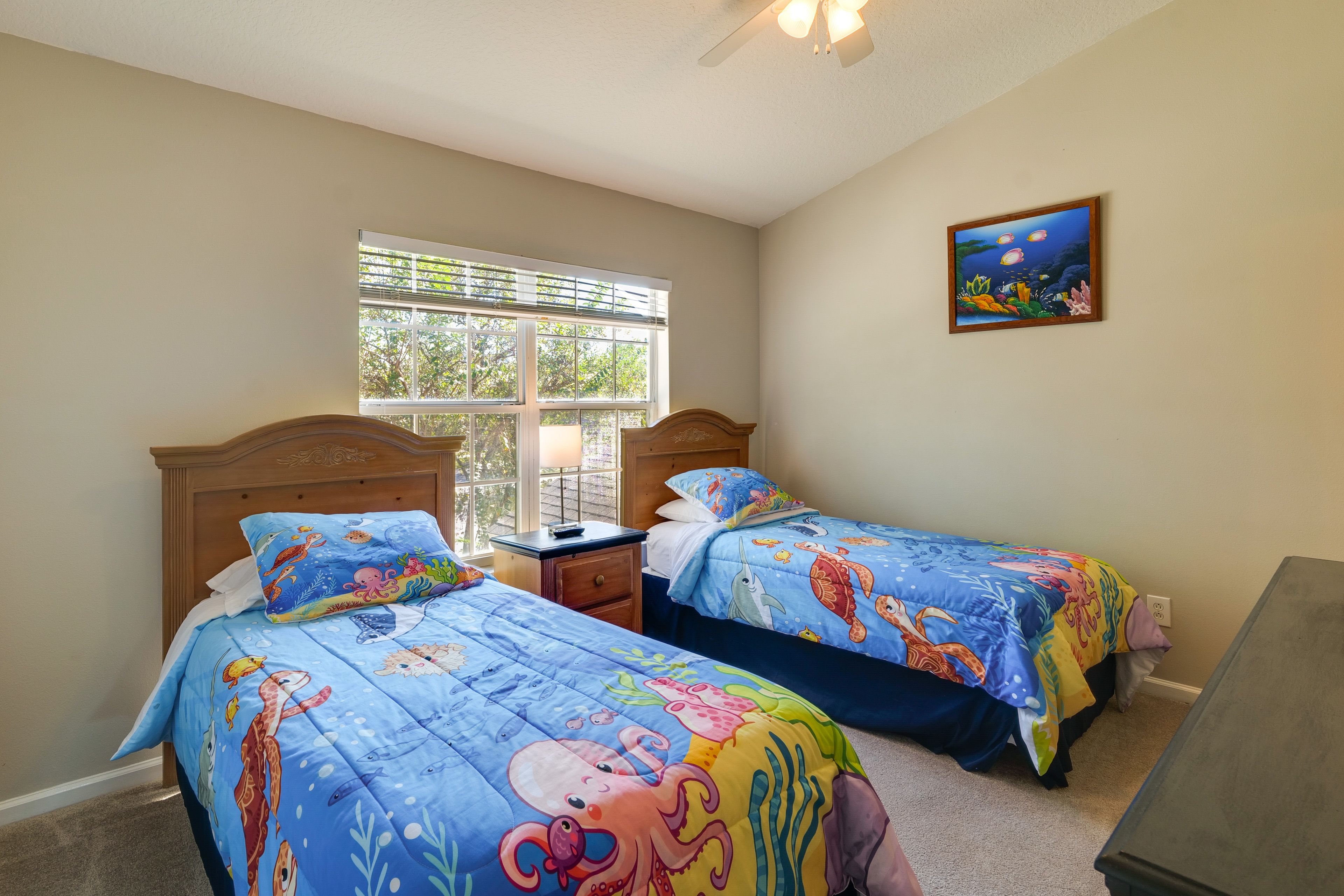 Bedroom 2 | 2nd Floor | 2 Twin Beds