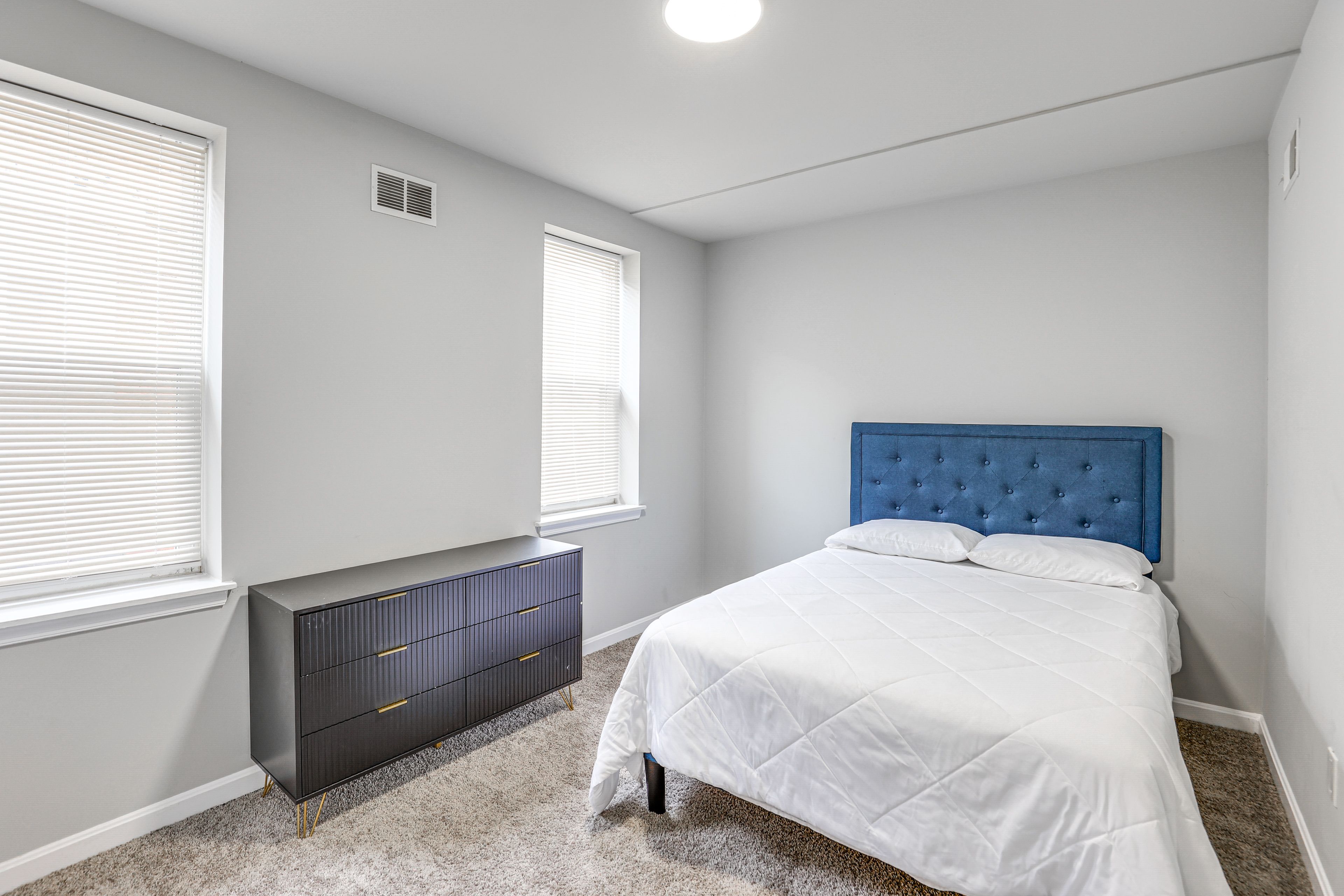 Bedroom 1 | Queen Bed | Linens Provided | 2nd Floor