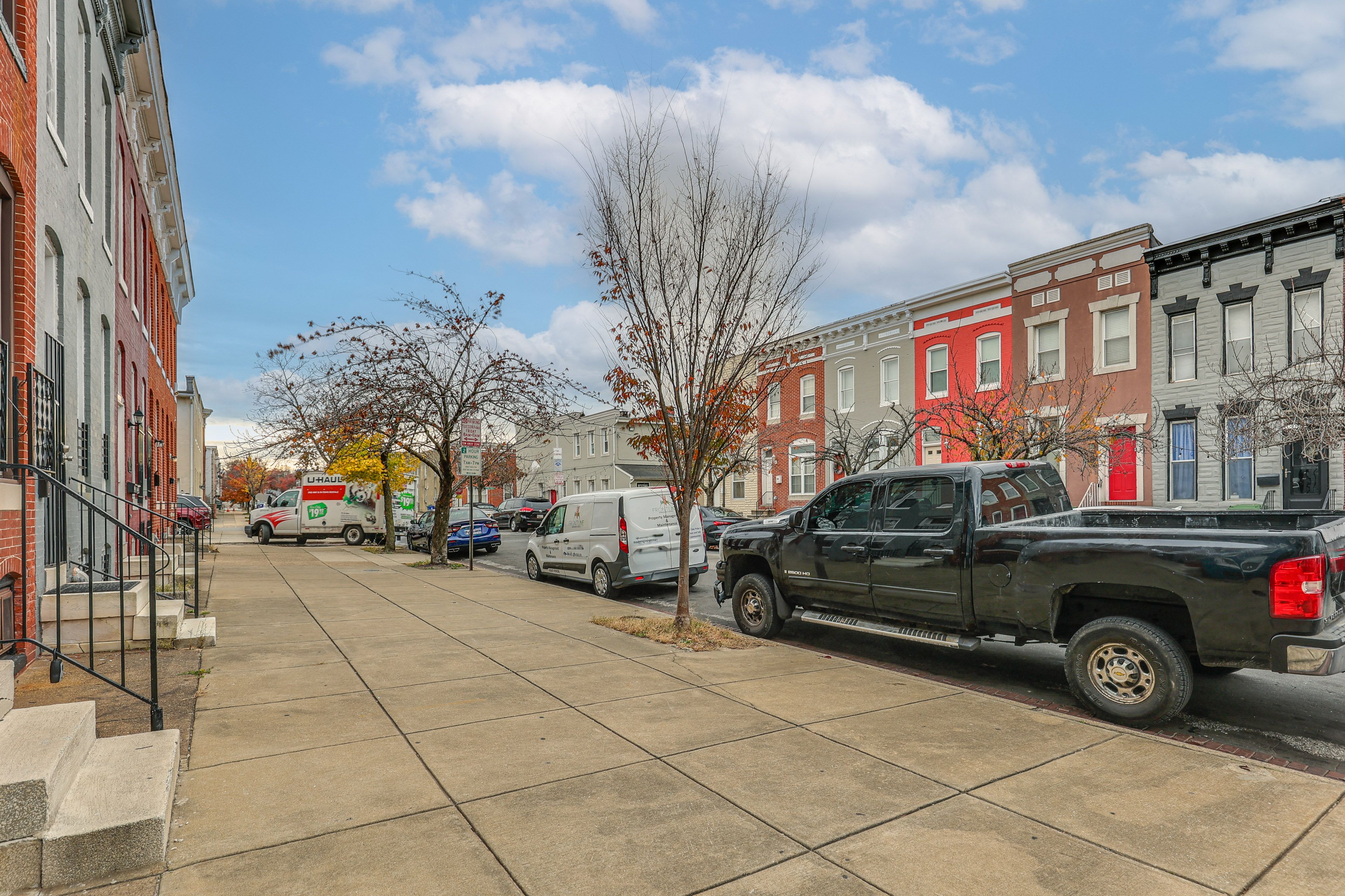 Free Street Parking (First-Come, First-Served)