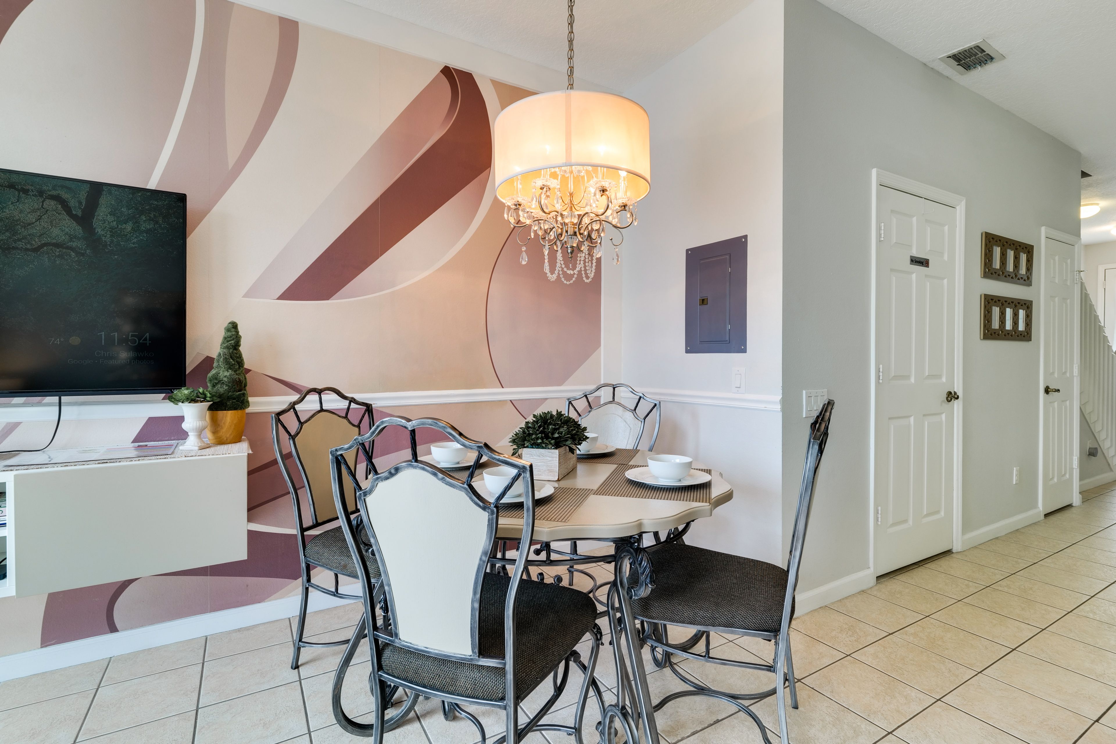 Dining Area | 1st Floor