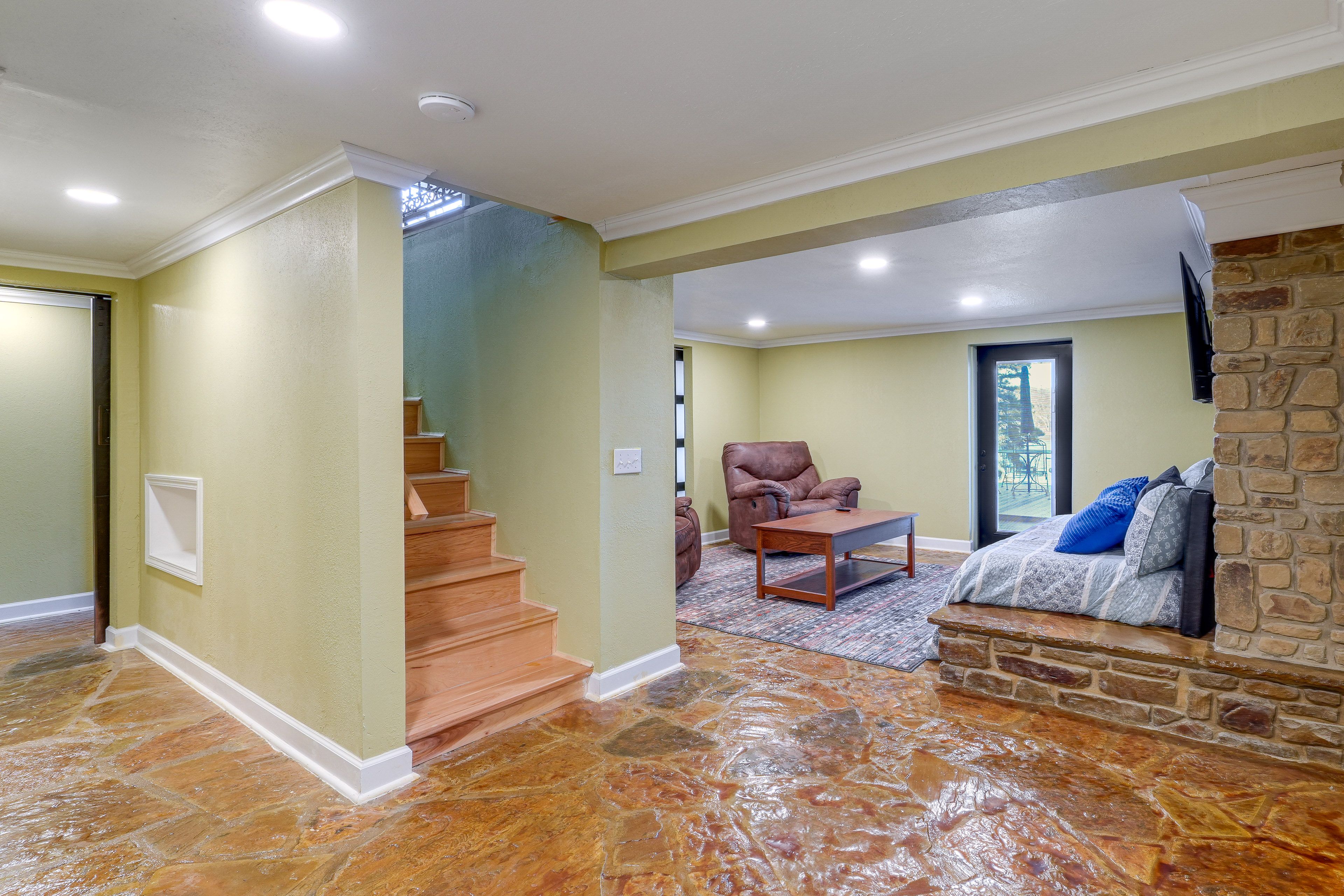 Additional Living Area | Basement | Twin Bed