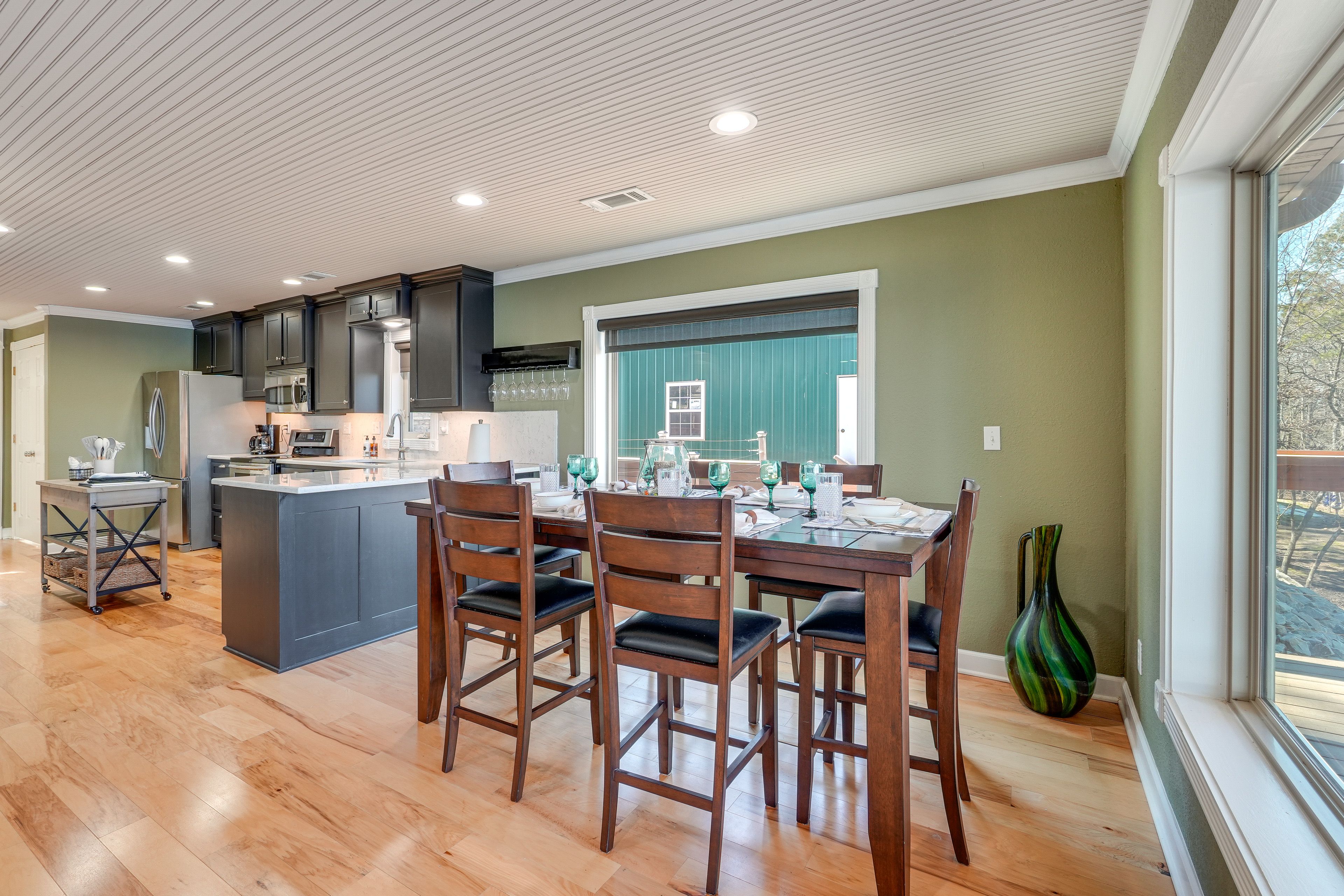 Dining Area | 1st Floor