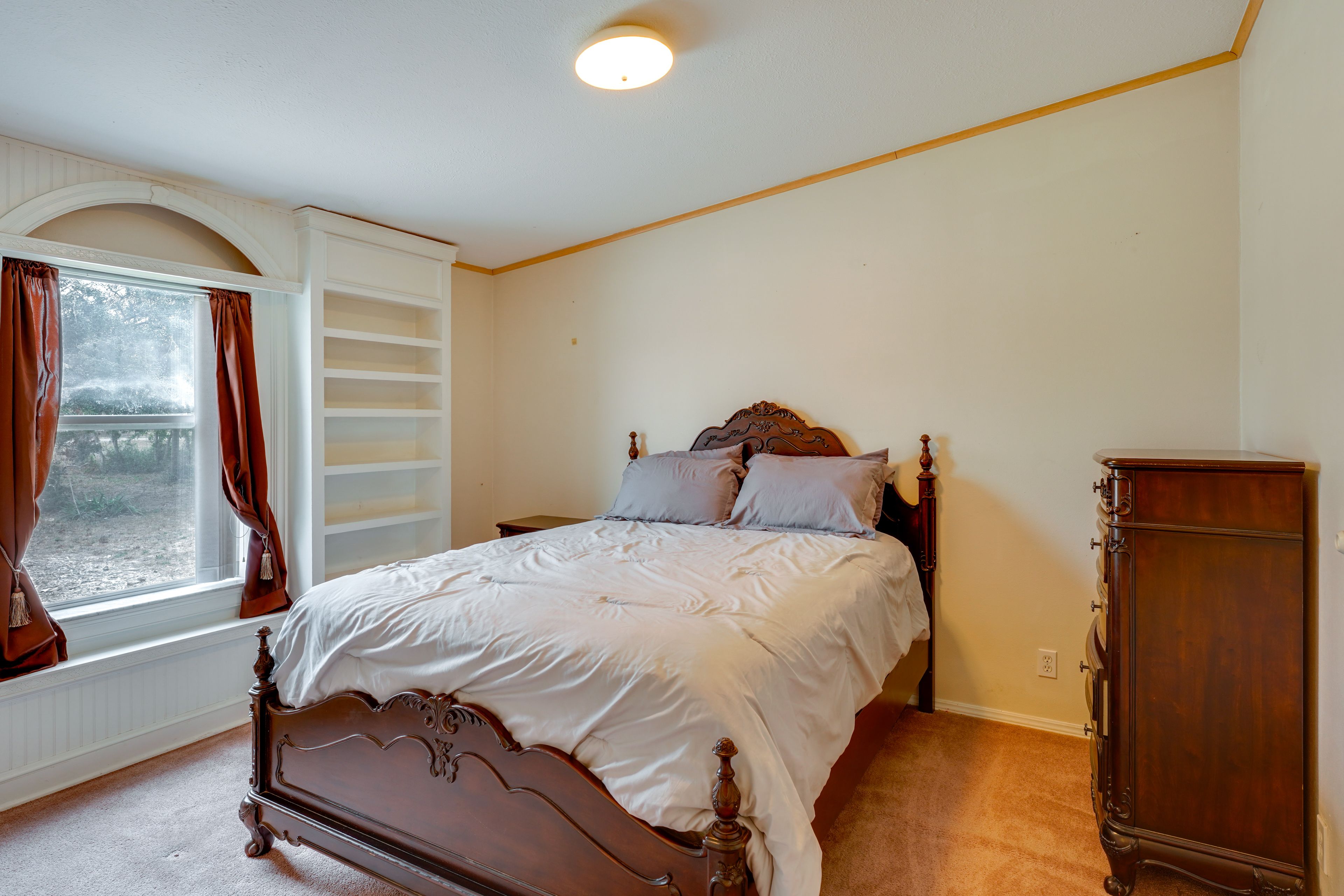 Bedroom 2 | Queen Bed