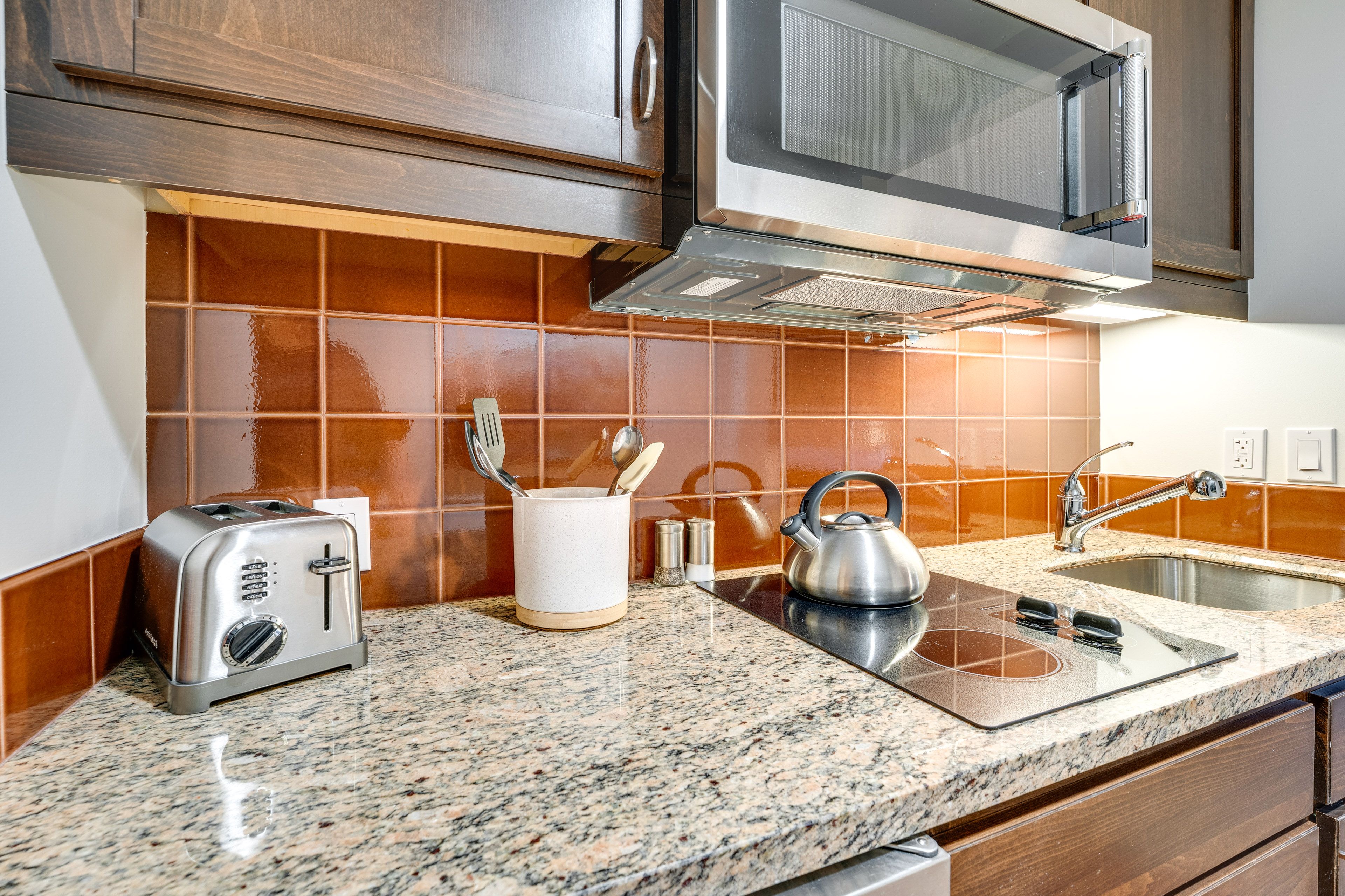 Kitchenette | Keurig Coffee Maker | Toaster | Cooking Basics