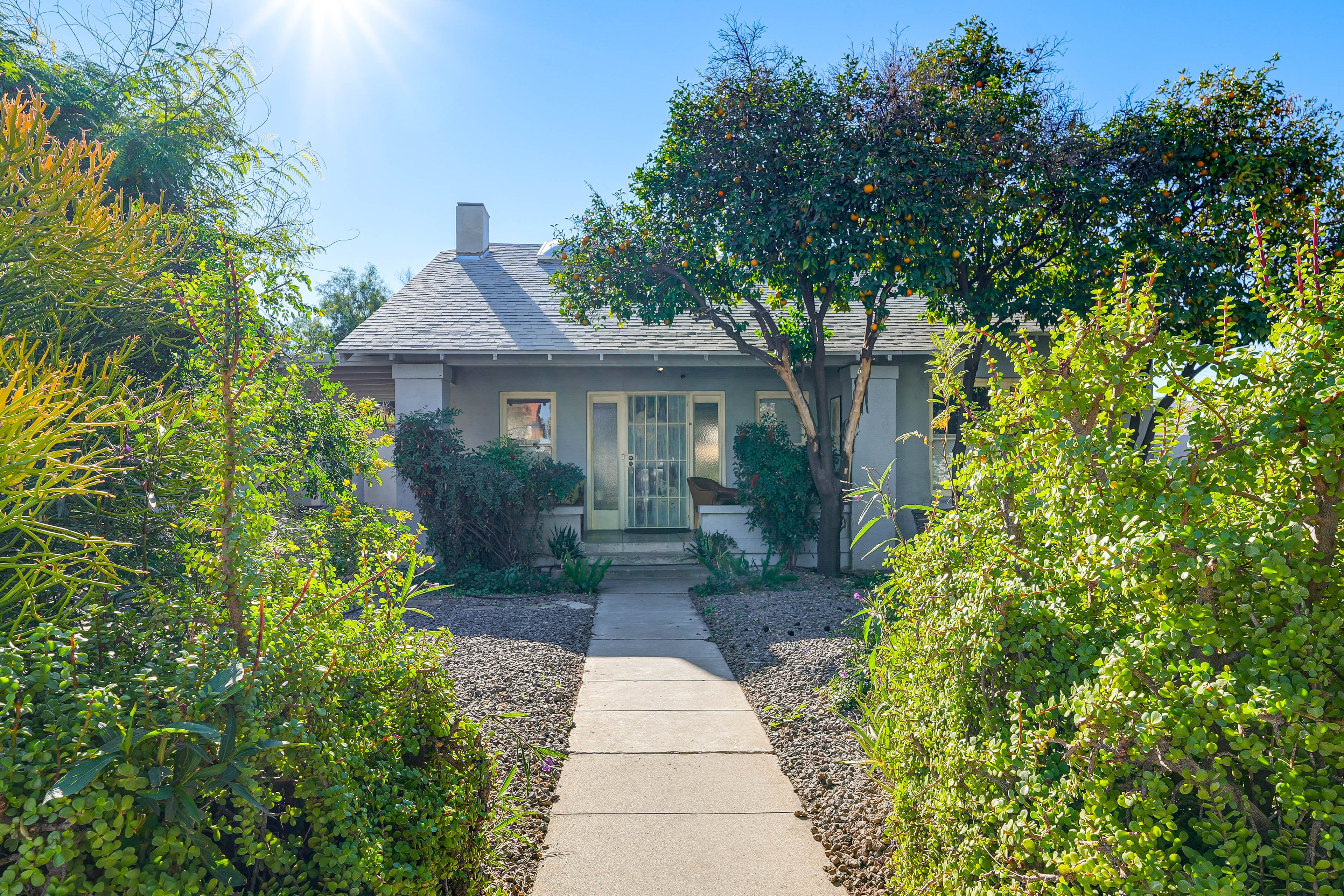 Single-Story House | 1 Mi to Roosevelt Row