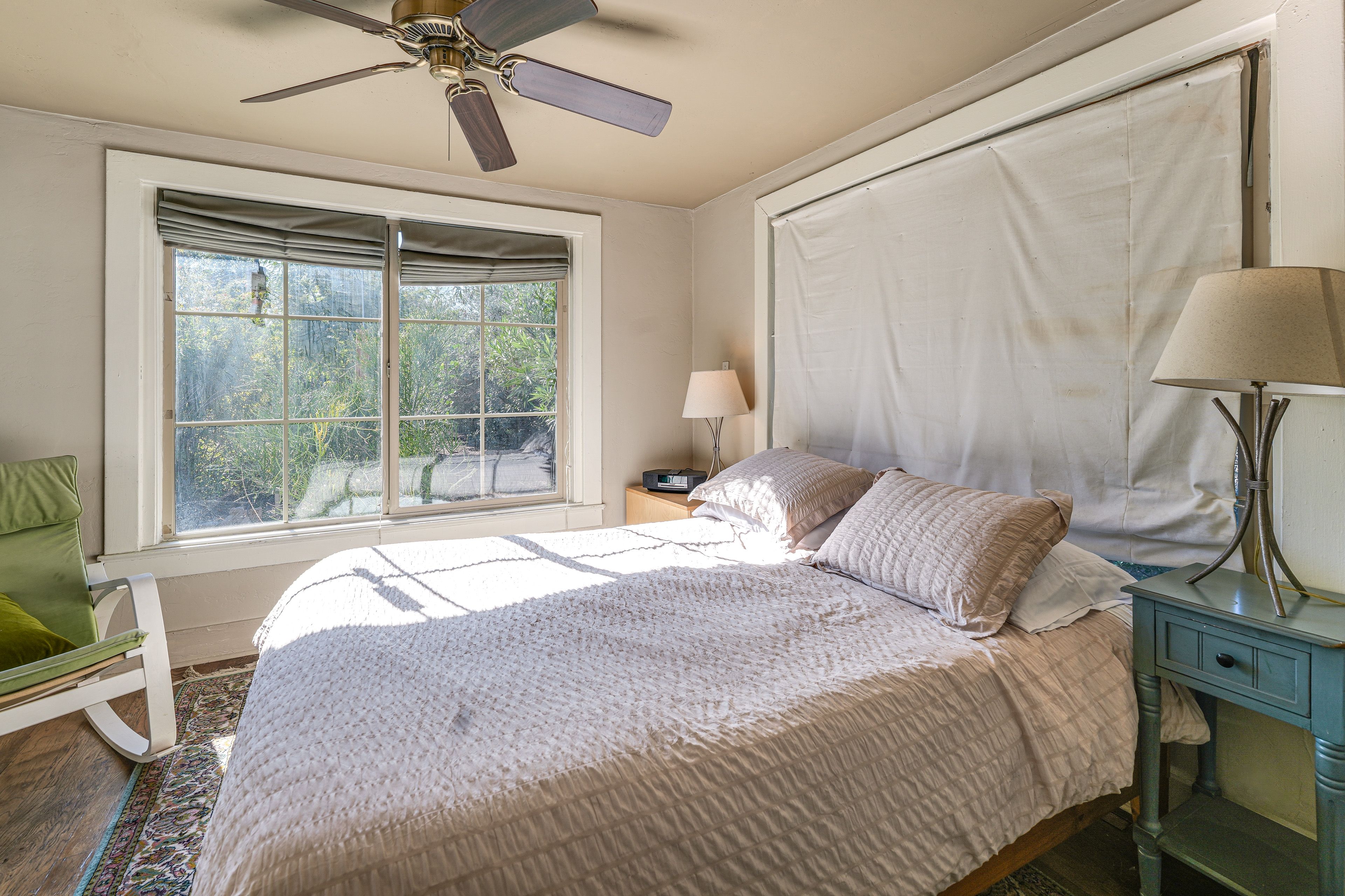 Bedroom 2 | Queen Bed