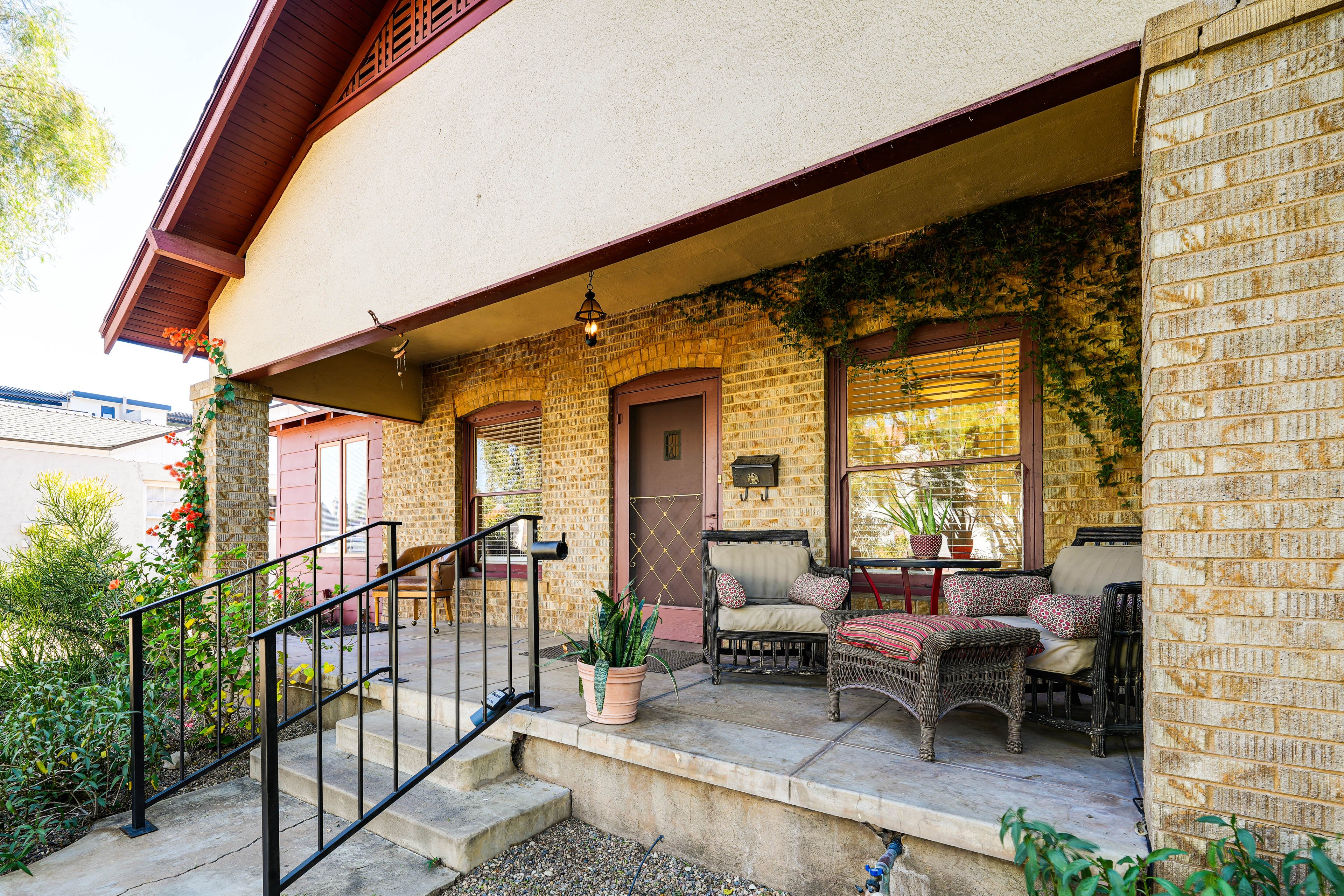 Phoenix Vacation Rental | 2BR | 1BA | 1,034 Sq Ft | 3 Steps Required