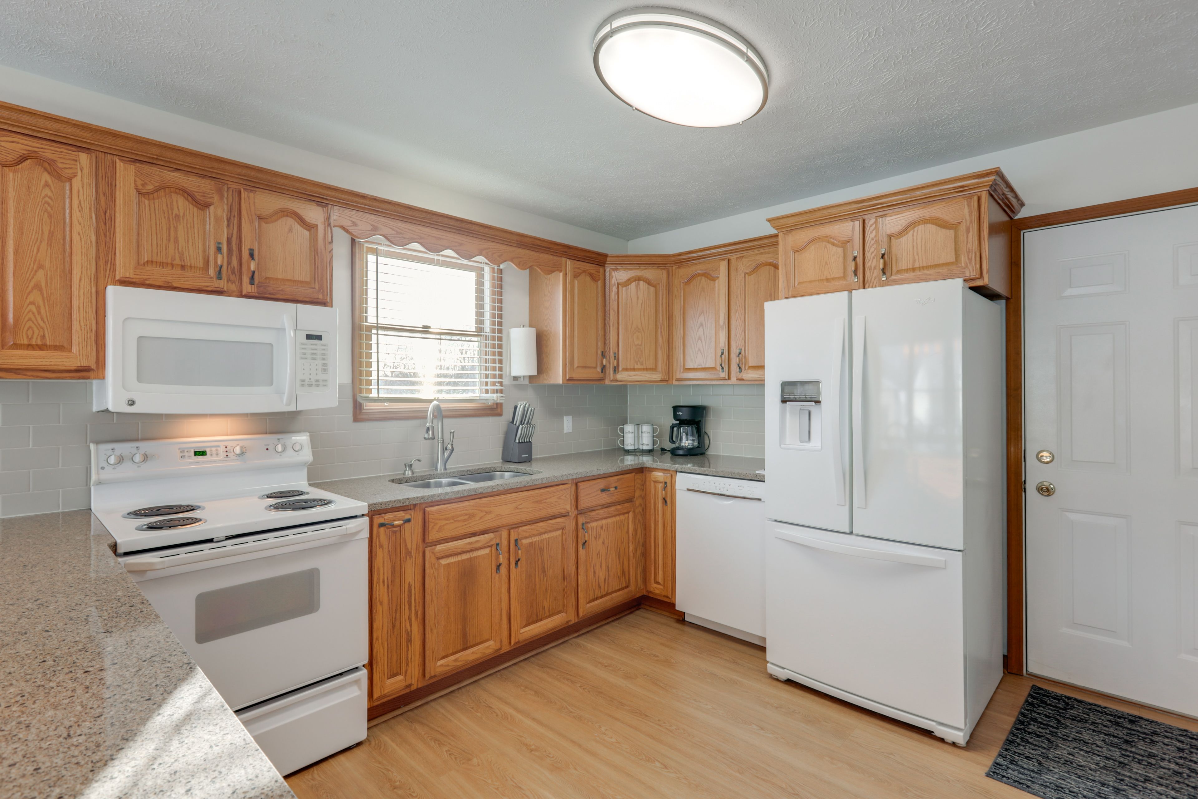 Kitchen | Cooking Basics | Drip Coffee Maker | Microwave | Toaster