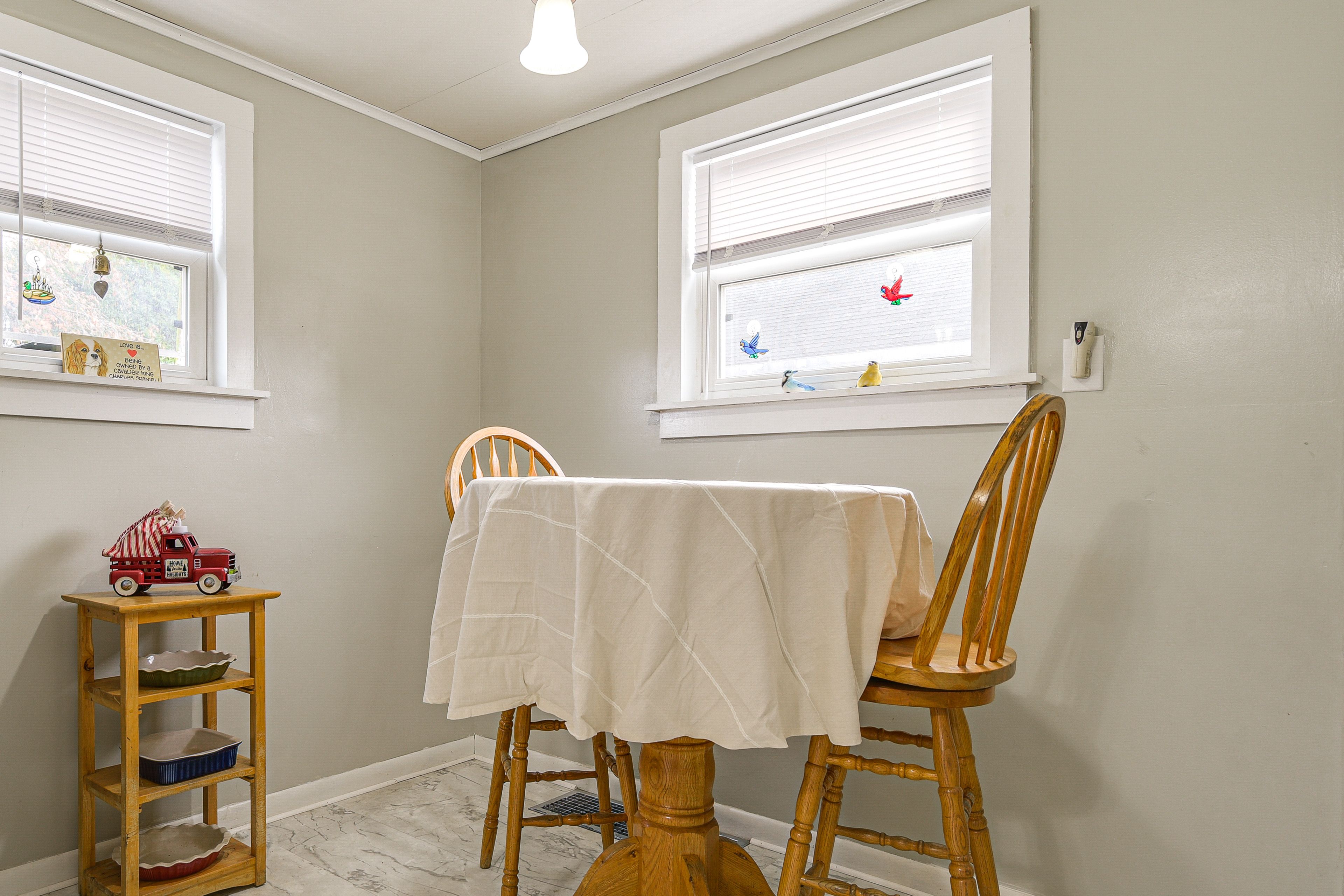 Dining Nook | 1st Floor