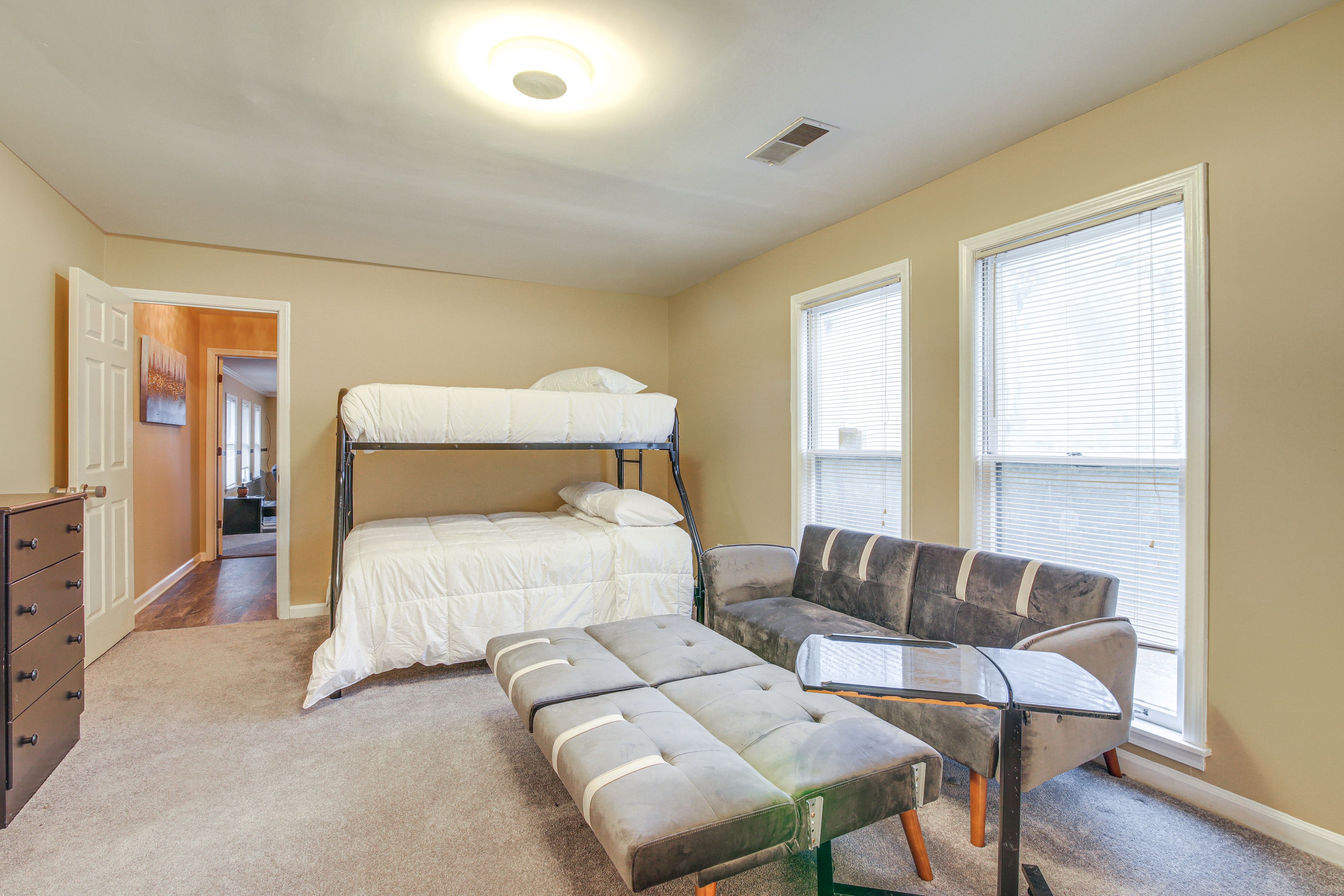 Bedroom 4 | Twin/Queen Bunk Bed | 2 Twin Futons | 2nd Floor