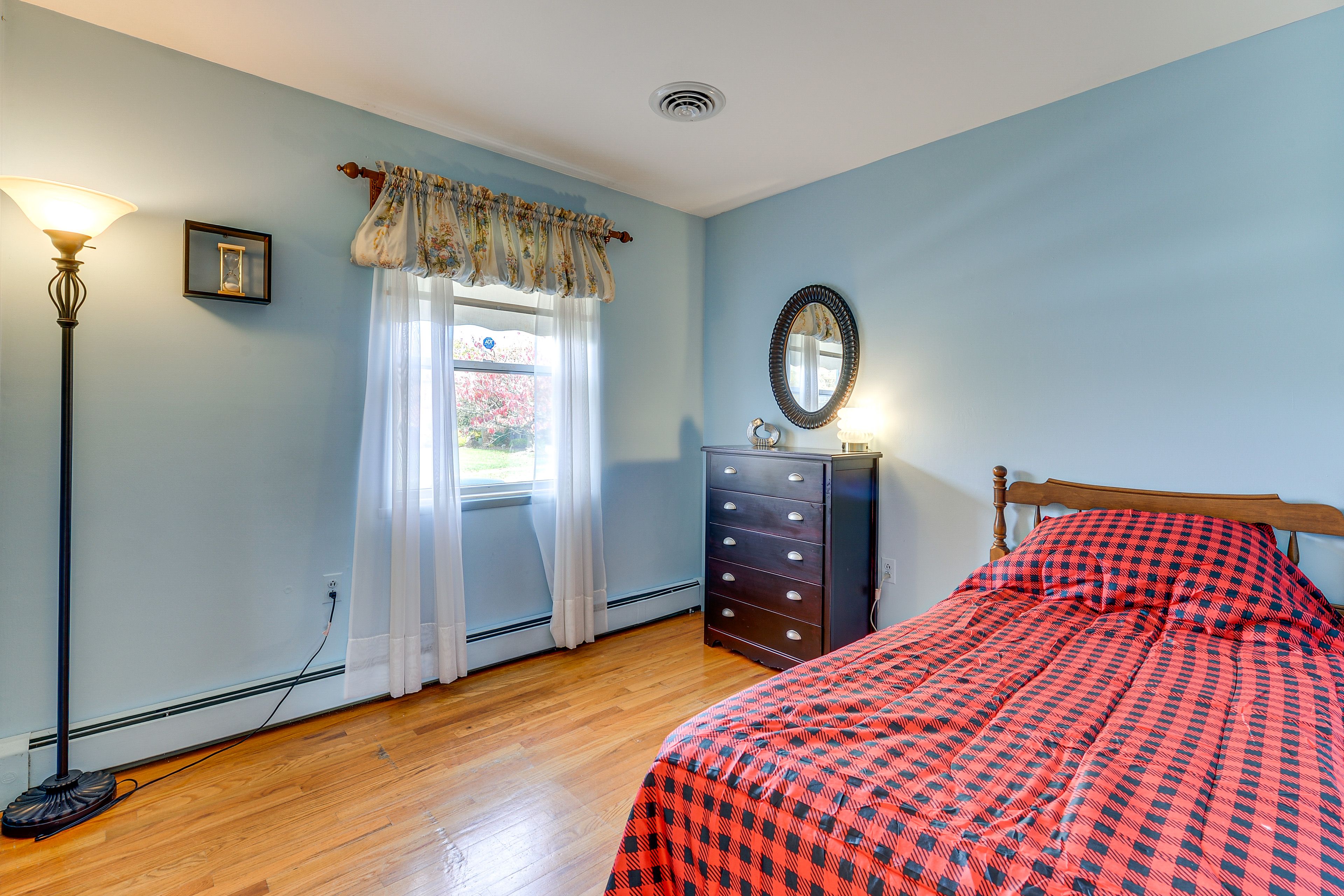 Bedroom 2 | Twin Bed