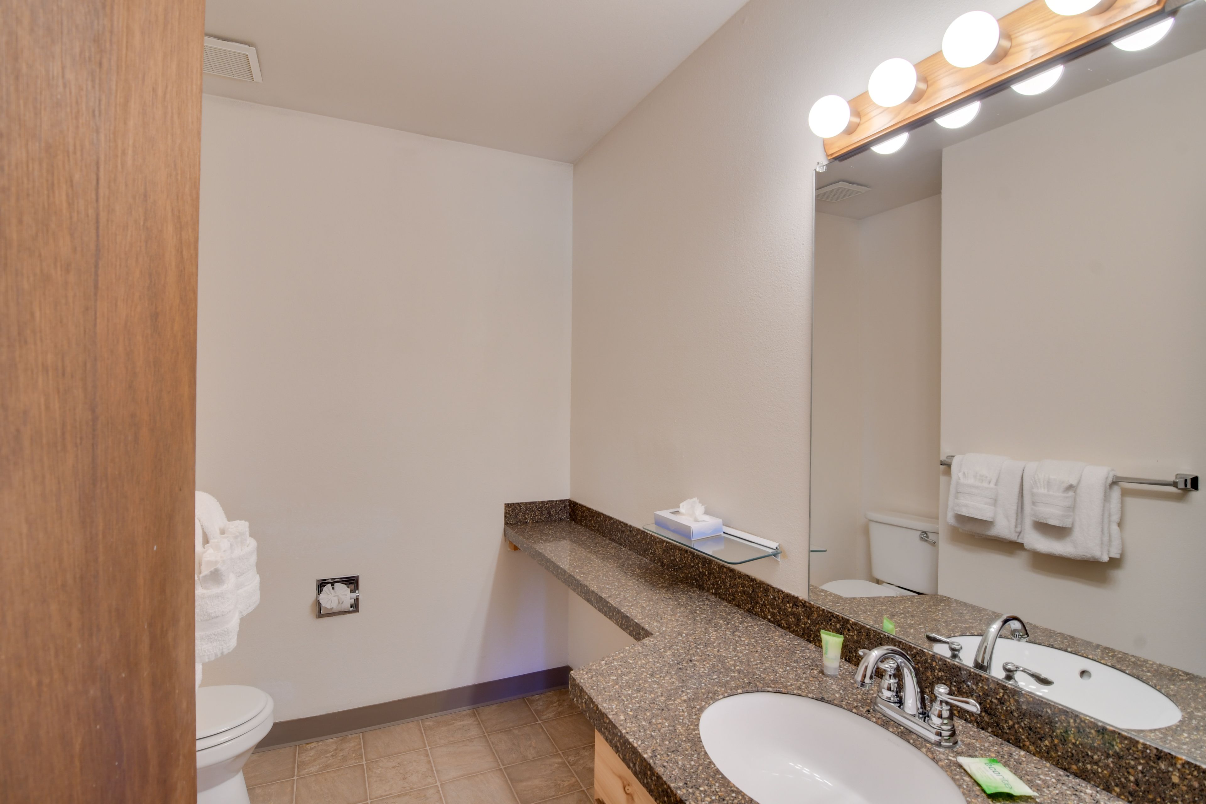 Half Bathroom | Main Level