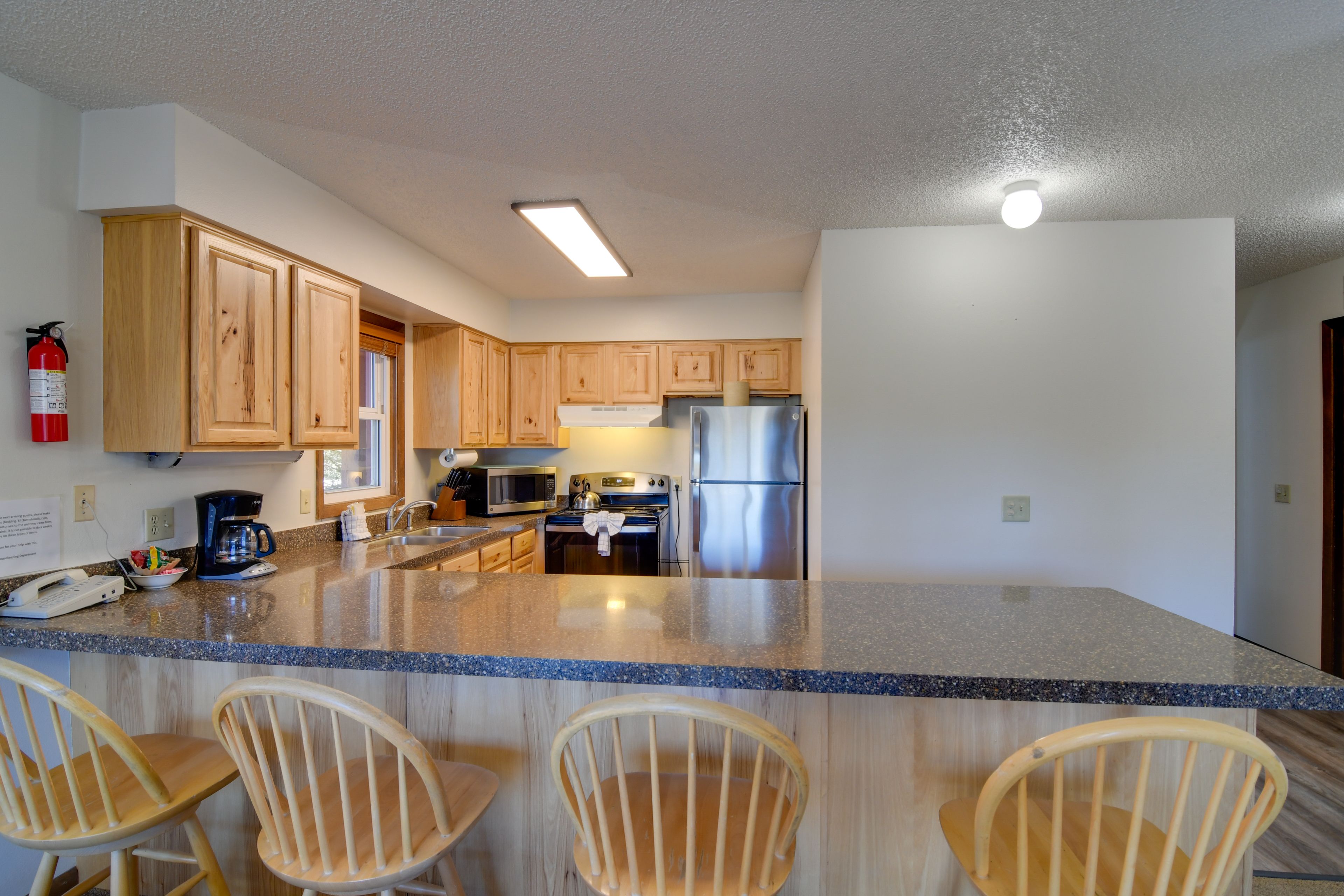 Kitchen | Main Level