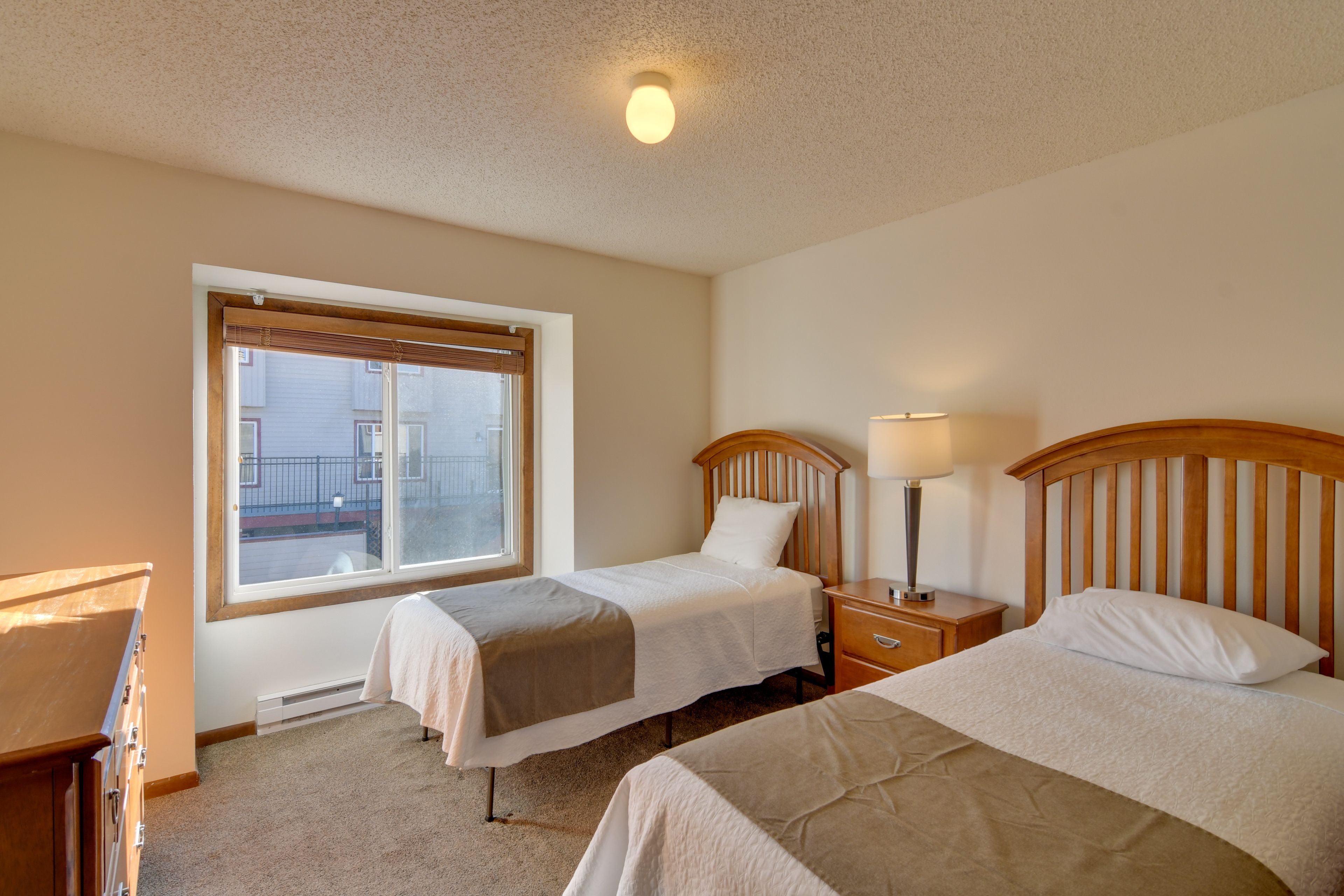 Bedroom 2 | 2 Twin Beds | Upper Level