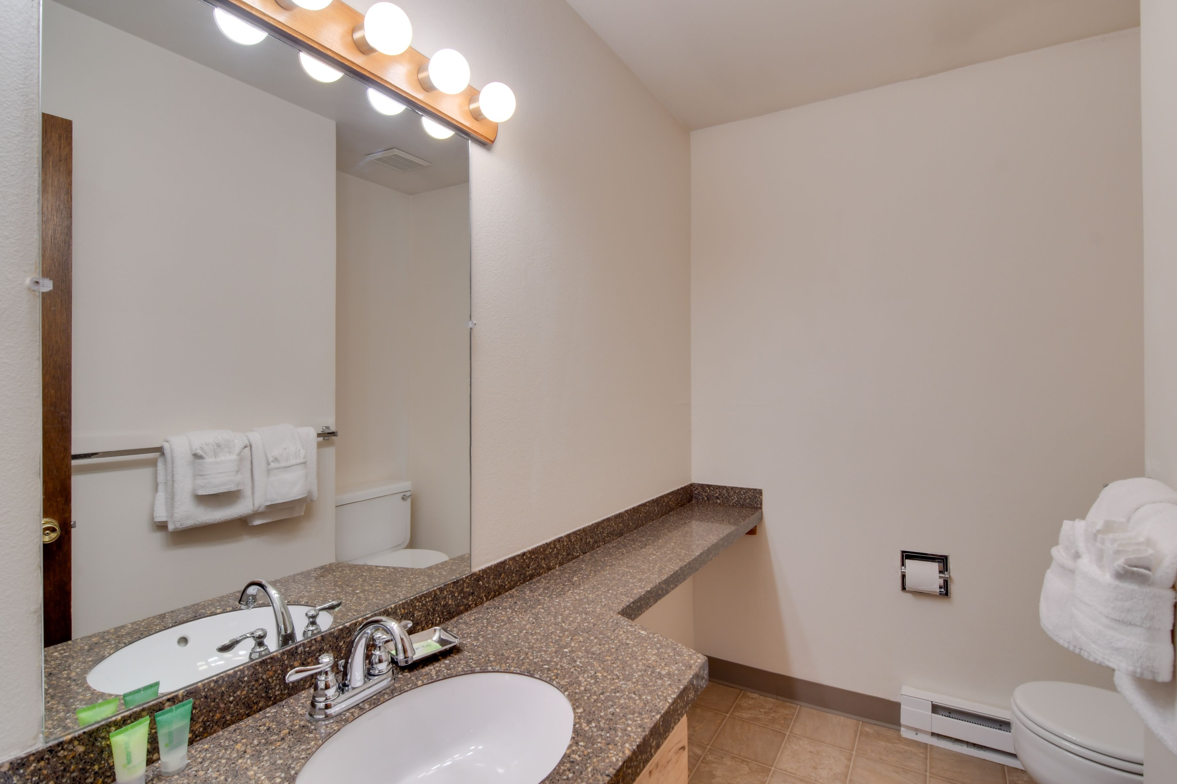 Half Bathroom | 1st Floor