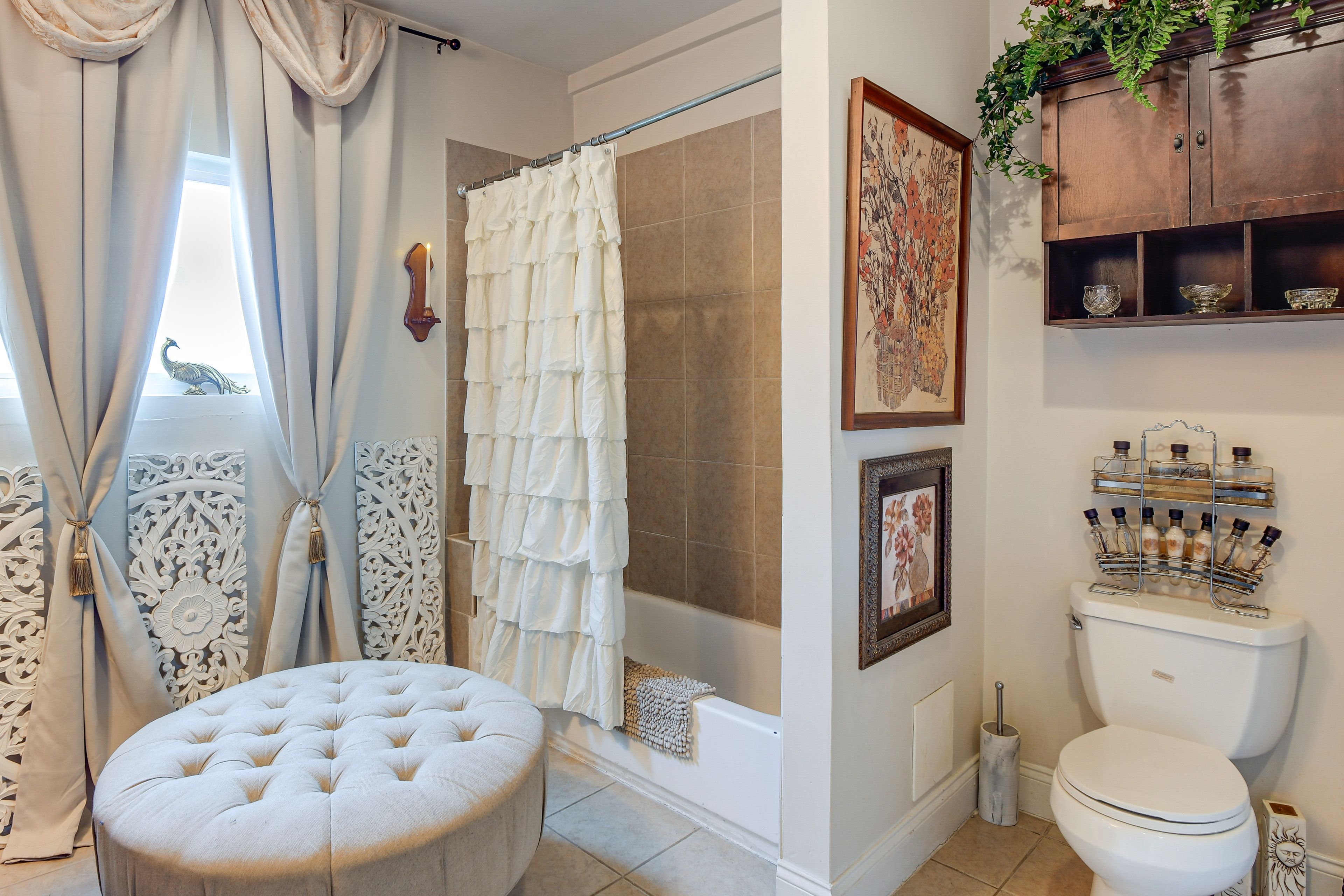 Full Bath | 3rd Floor