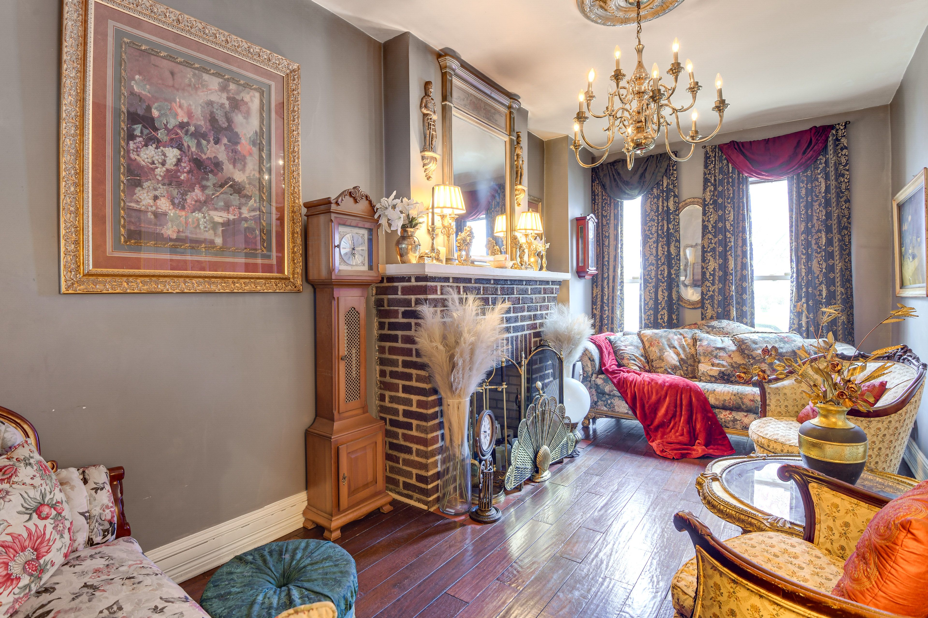 Living Room | Central A/C & Heating | Free WiFi | 1st Floor