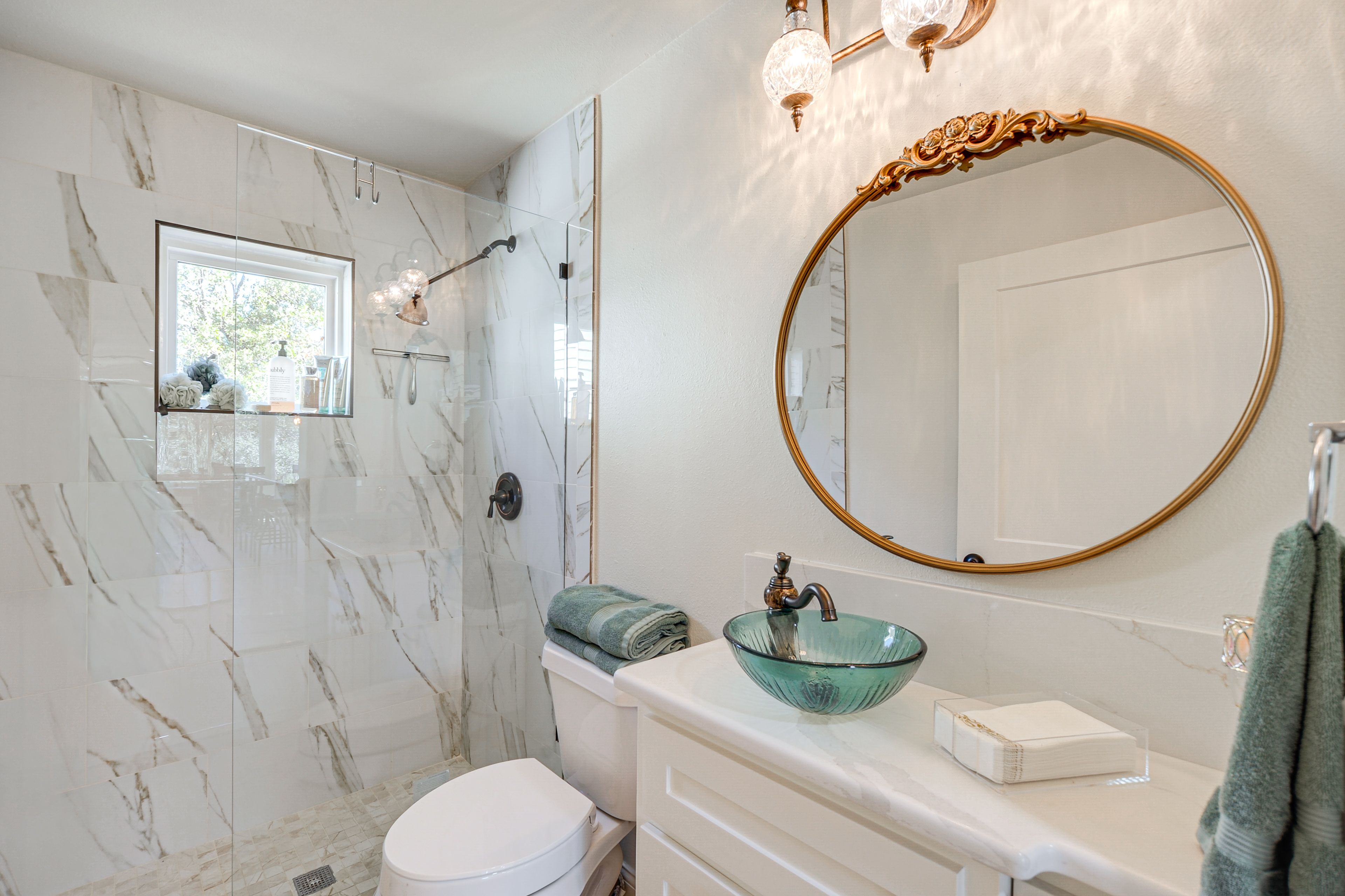 Bathroom | Towels Provided | 2nd Floor