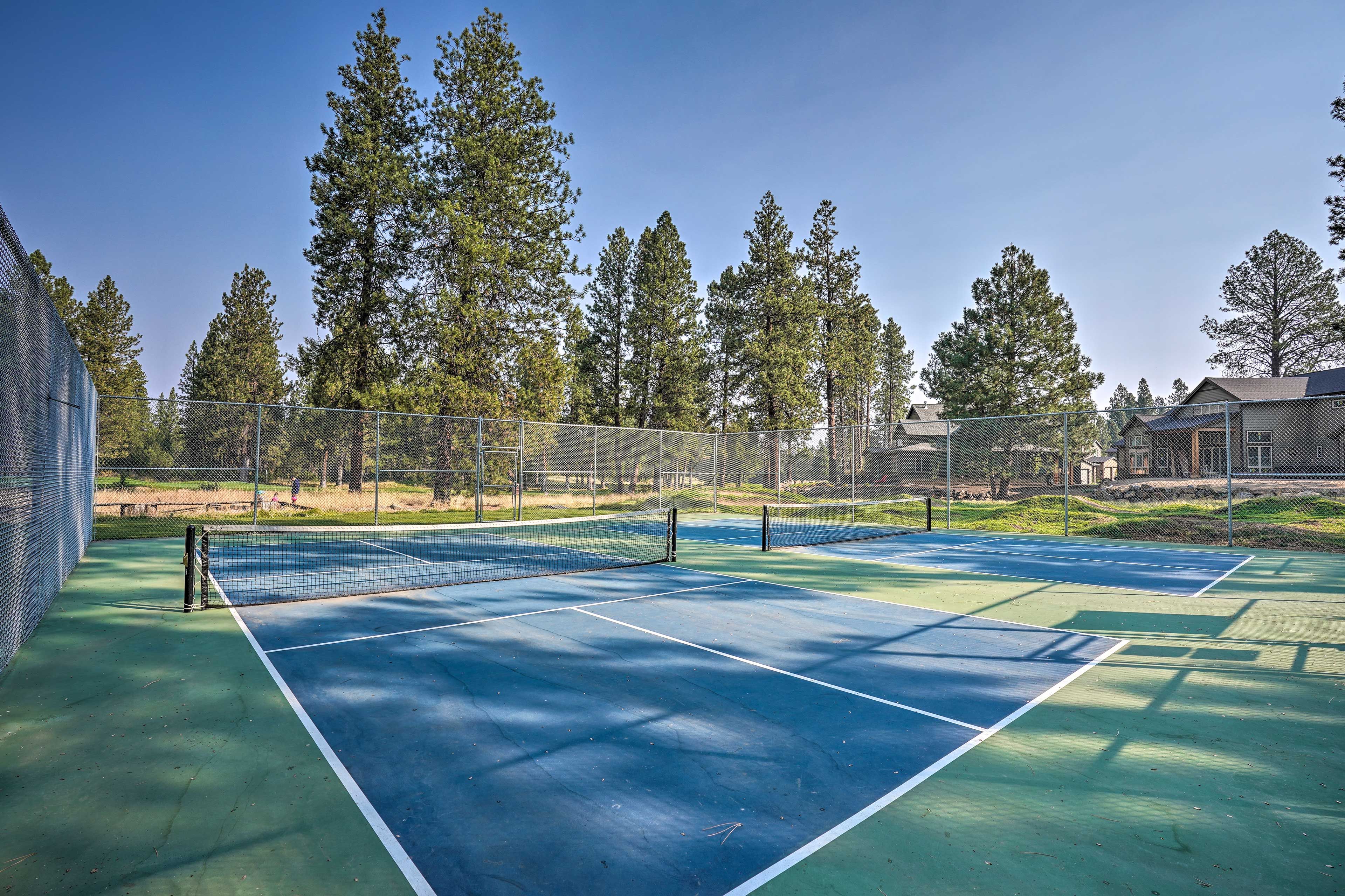 Community Pickleball Courts