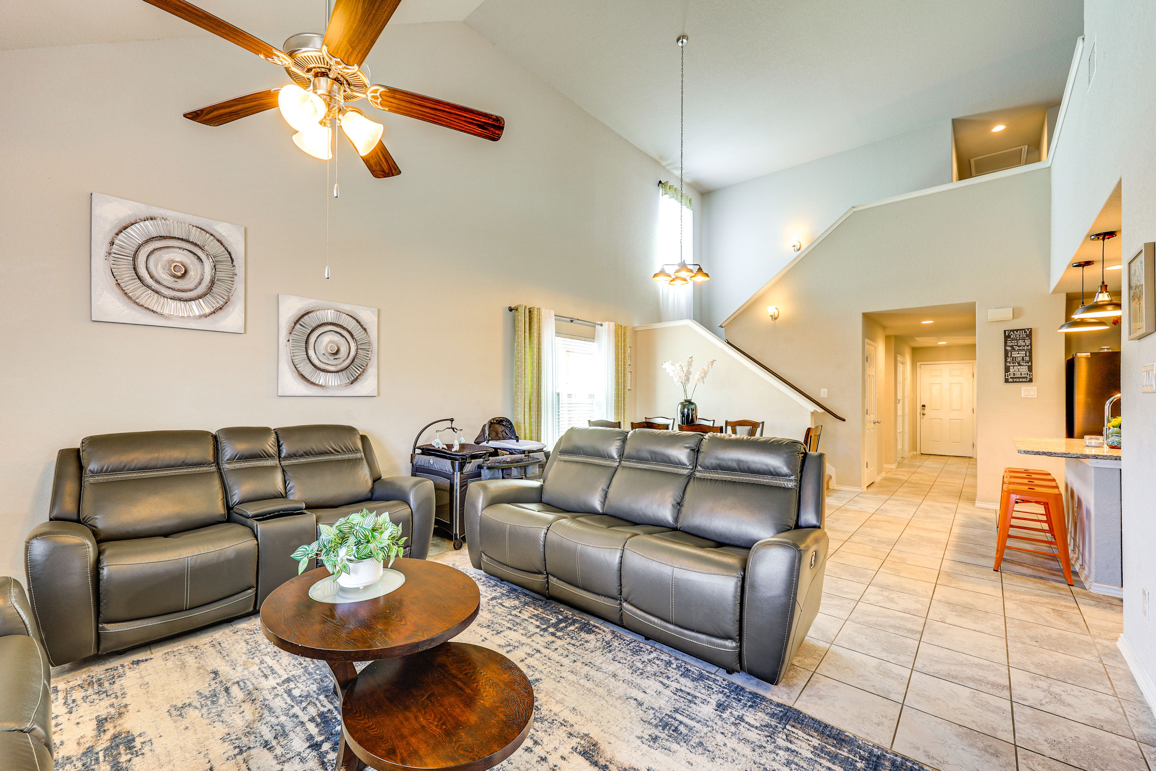 Living Room | Smart TV | Central A/C | 1st Floor