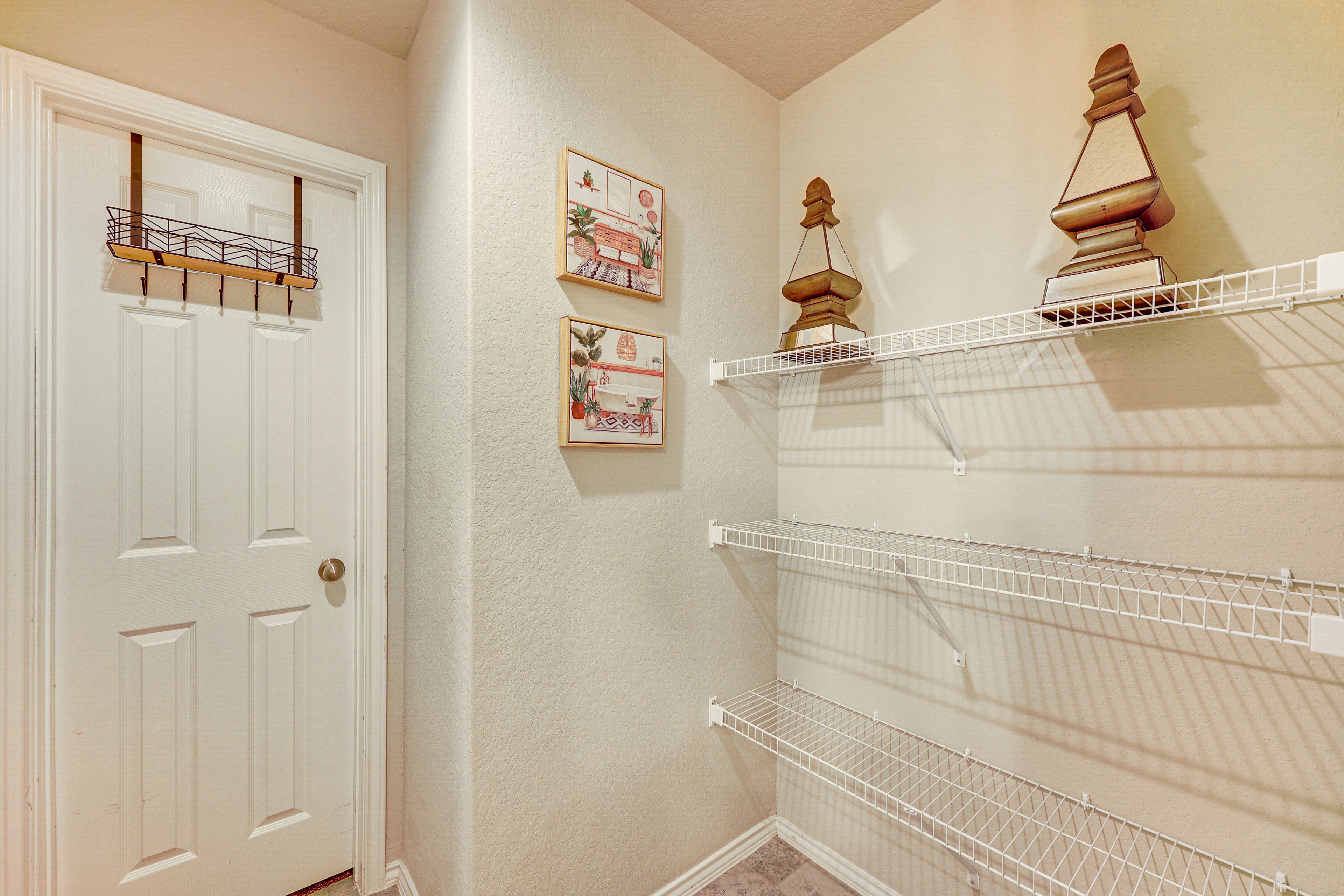 Walk-In Closet | 1st Floor