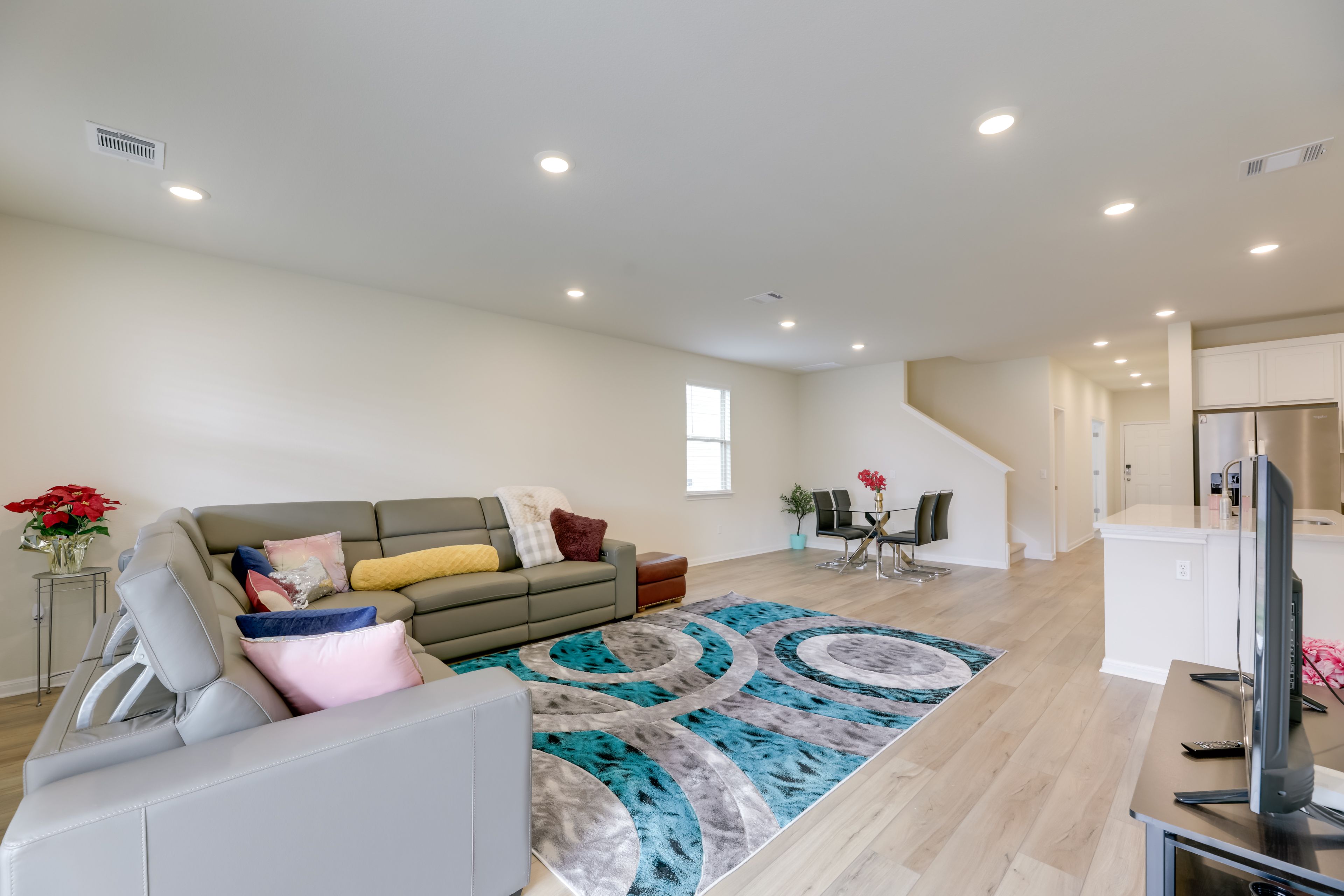 Buda Vacation Rental | 2BR | 2.5BA | 2,335 Sq Ft | 3 Steps to Enter