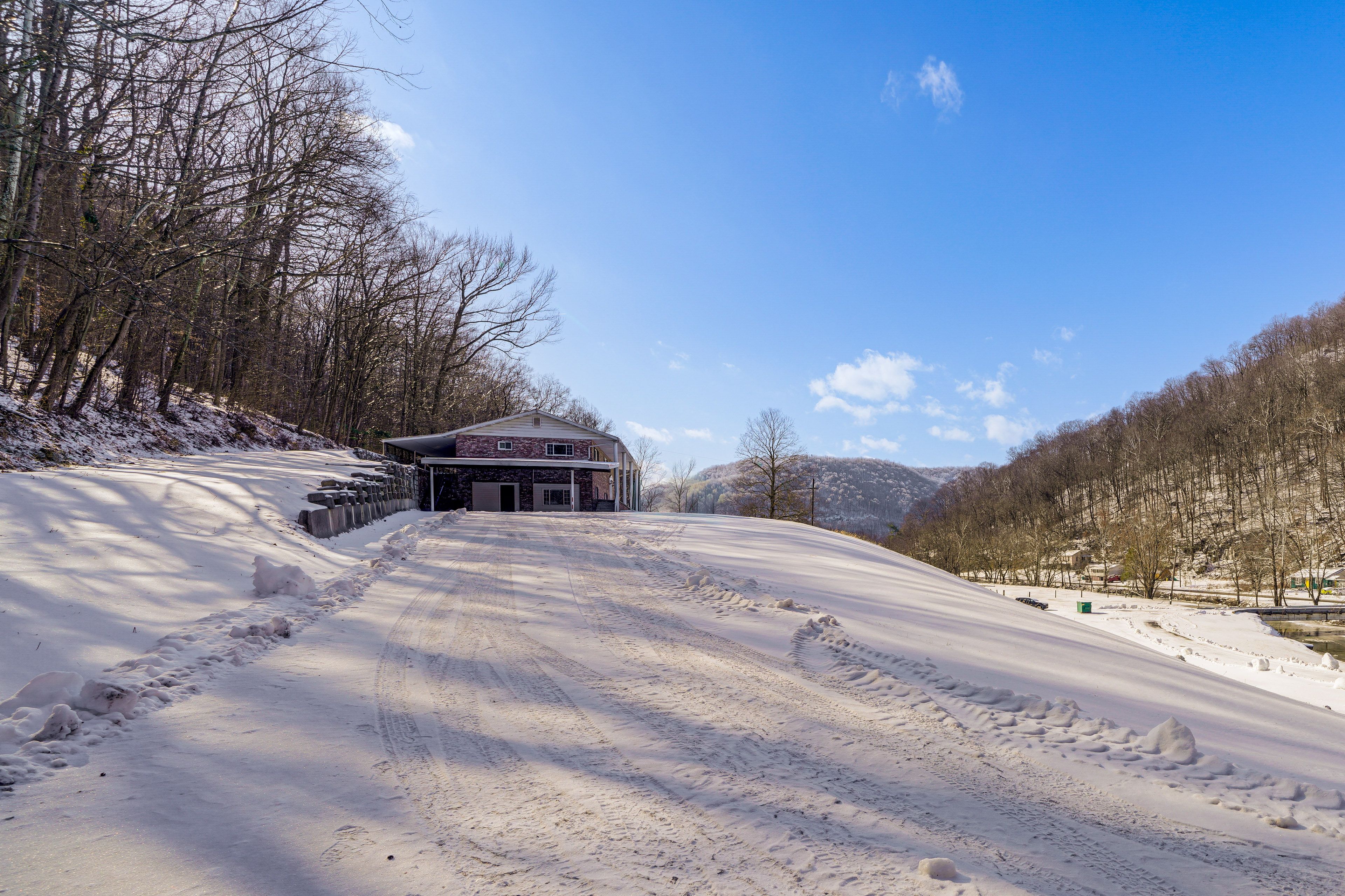 Property Surroundings