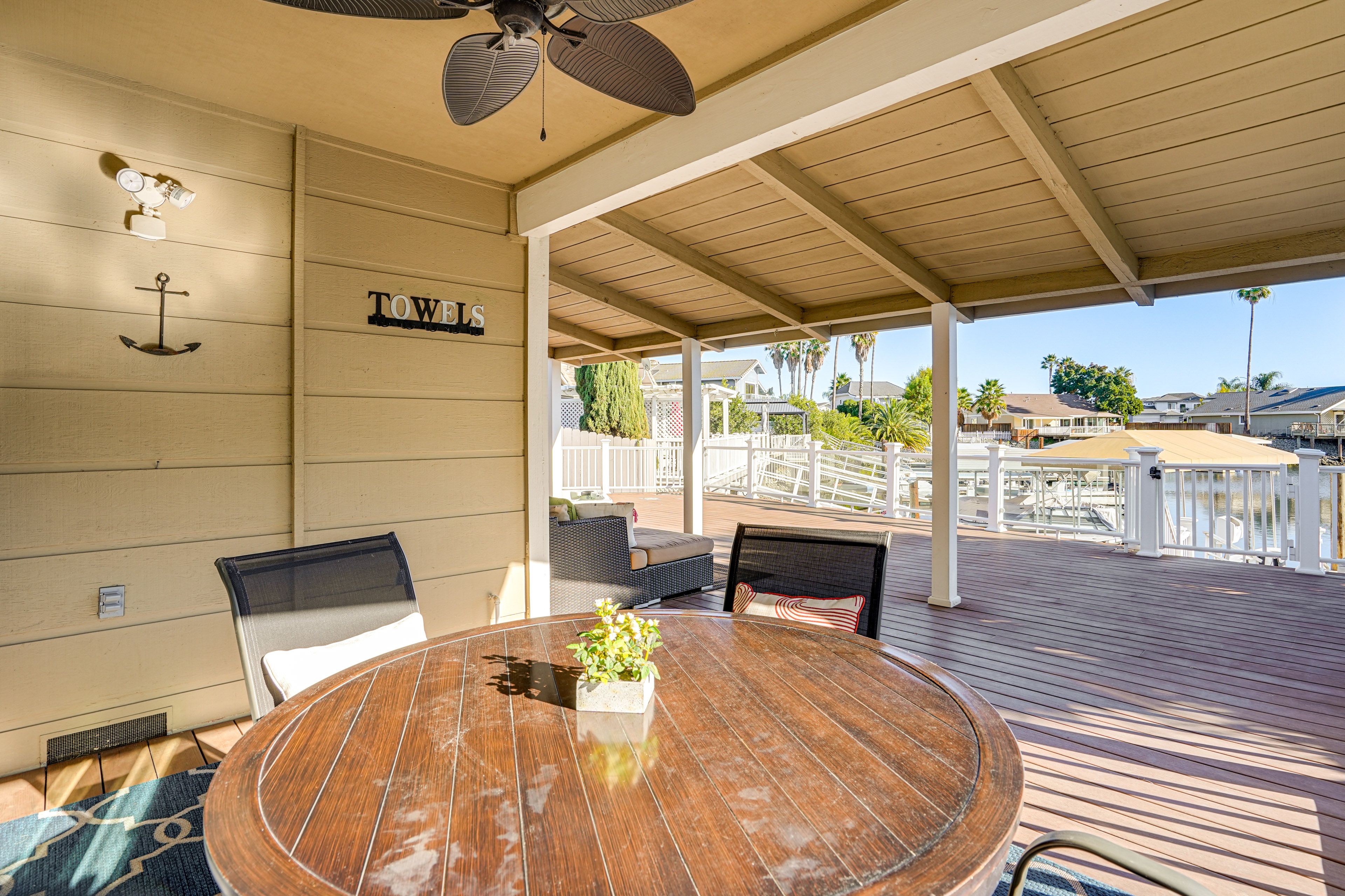 Outdoor Dining Area | Walking Distance to Park