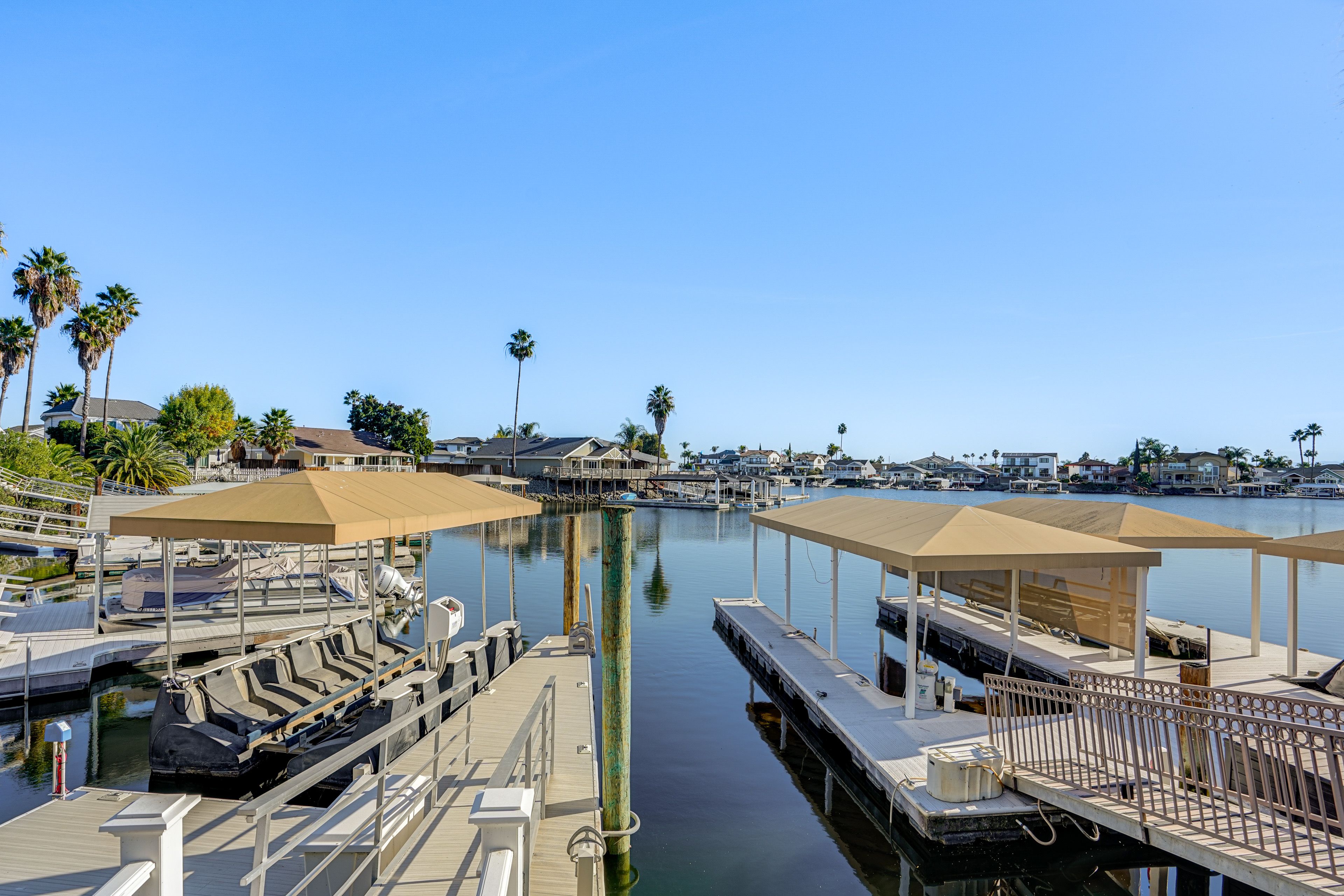 Private Dock | Self Check-In | 2 Mi to Marina w/ Boat Rentals
