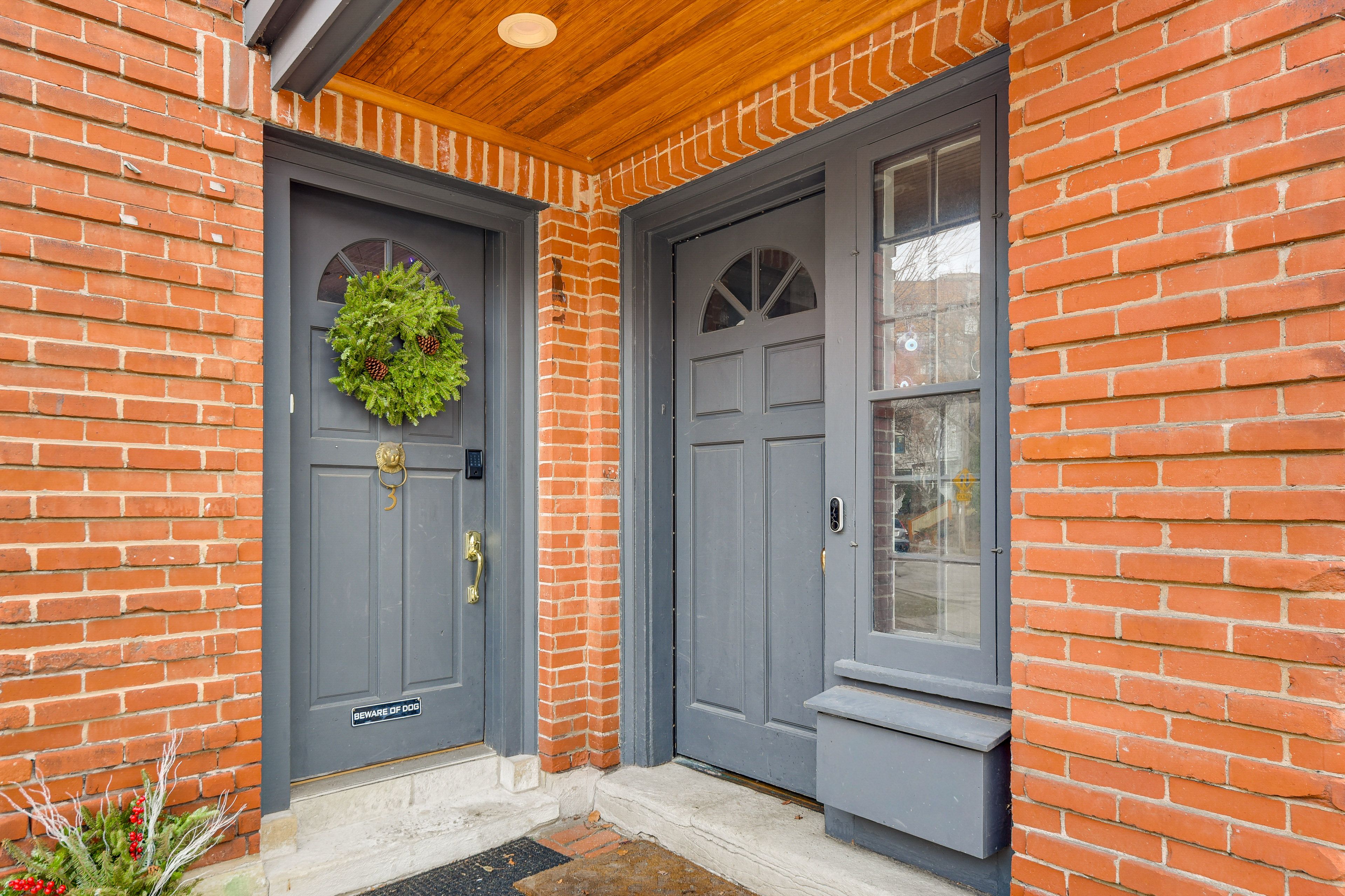 Condo Exterior | Unit Access