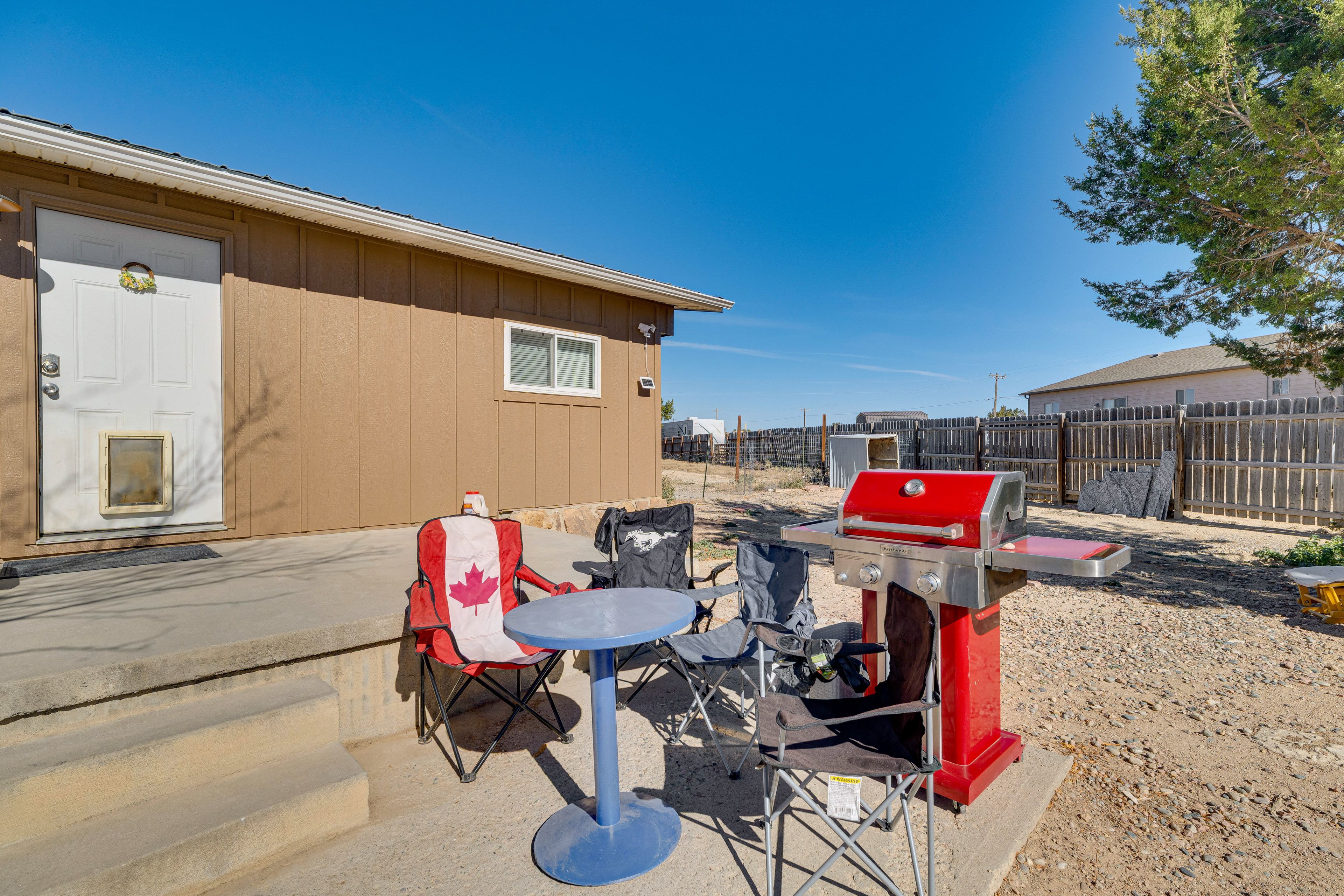 Patio Area w/ Seating | Gas Grill