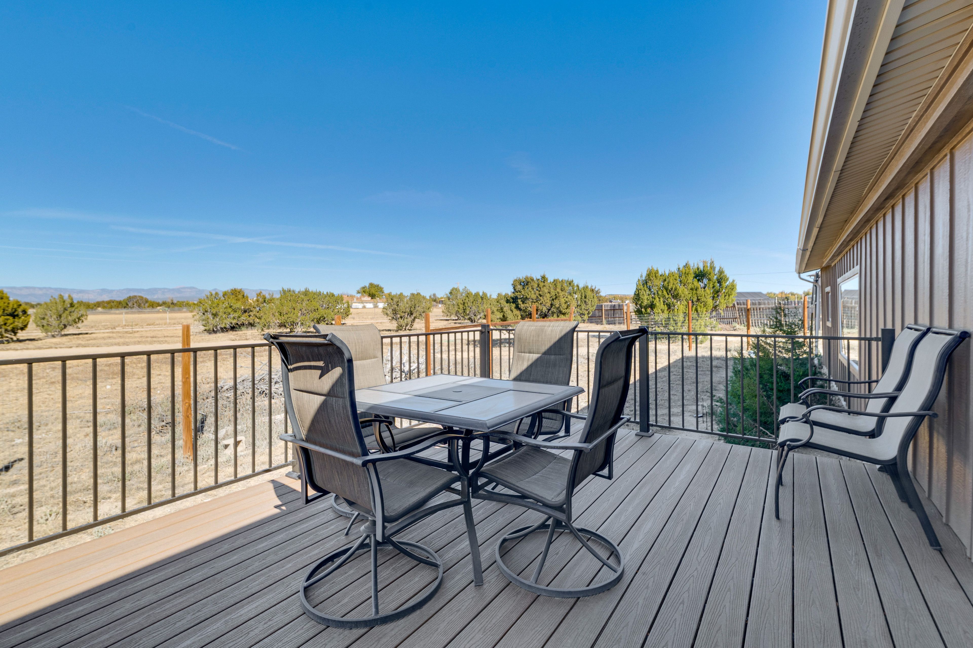 Deck | Outdoor Dining Area | Mountain Views