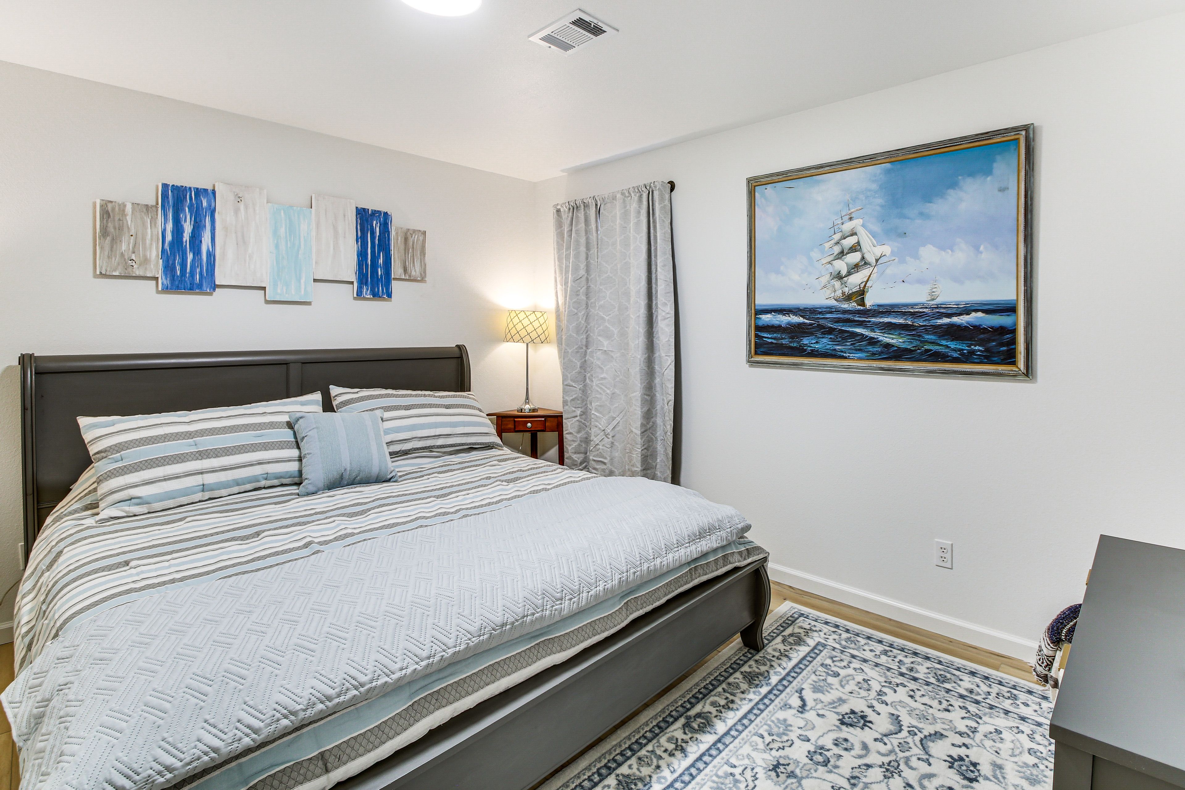 Bedroom 1 | King Bed | Linens Provided