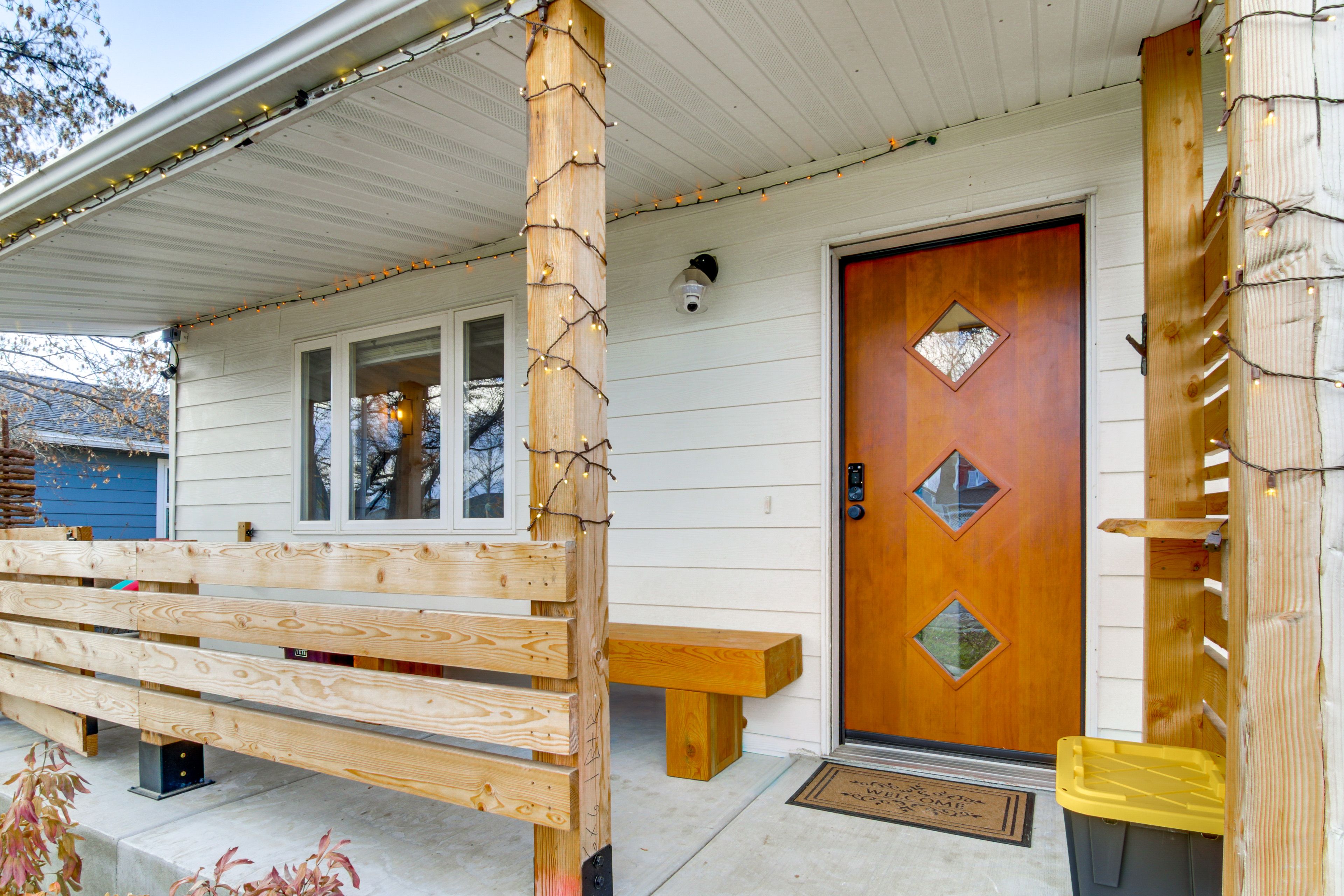 House Exterior | Keyless Entry