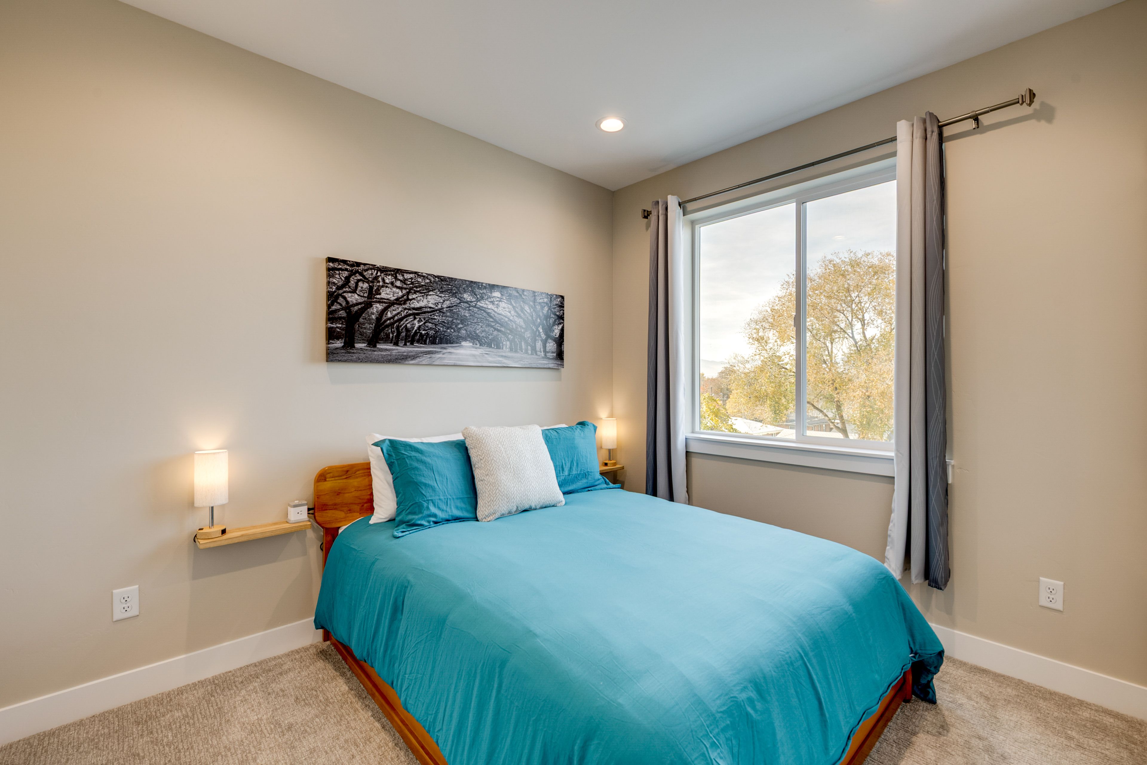 Bedroom 2 | Queen Bed w/ Twin Trundle | 2nd Floor