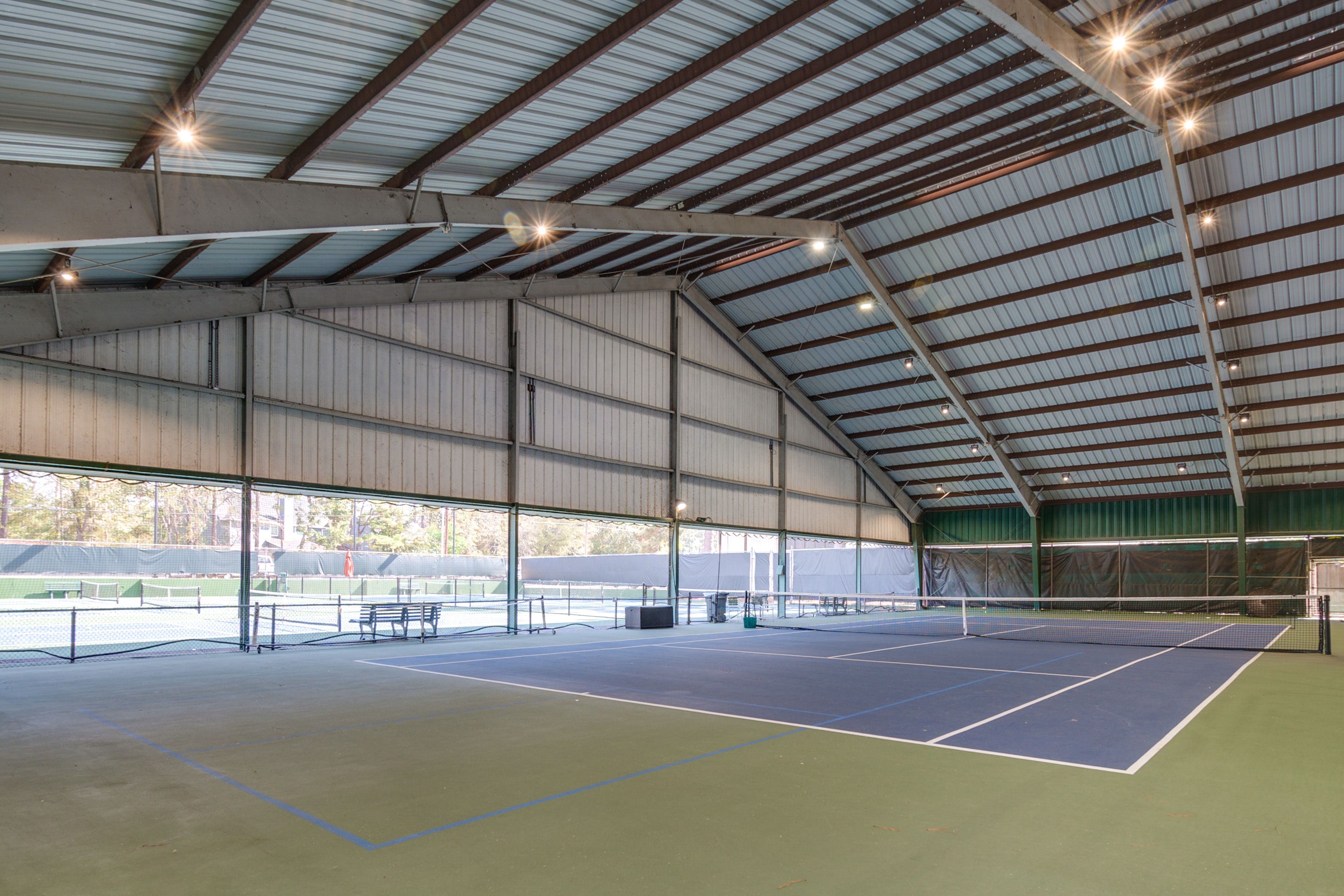 Walden on Lake Conroe Amenities | Tennis & Pickleball Courts