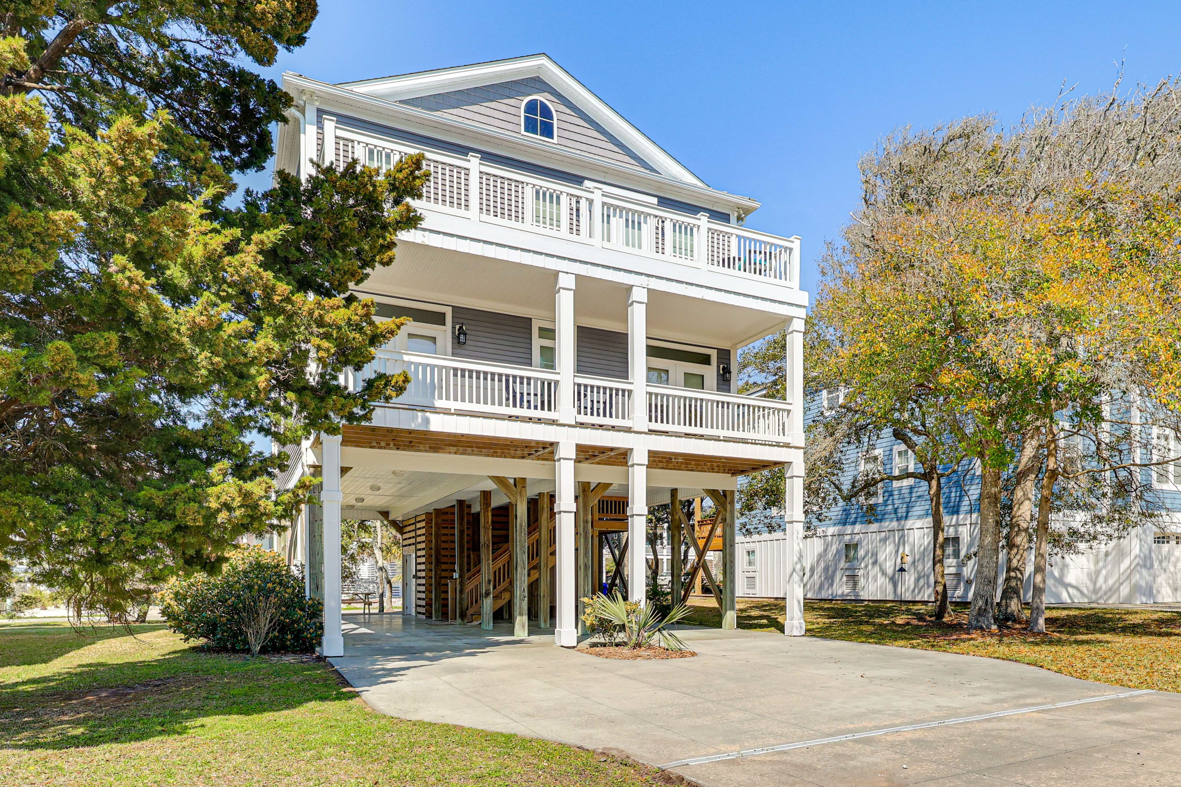 Parking | Driveway (4 Vehicles)