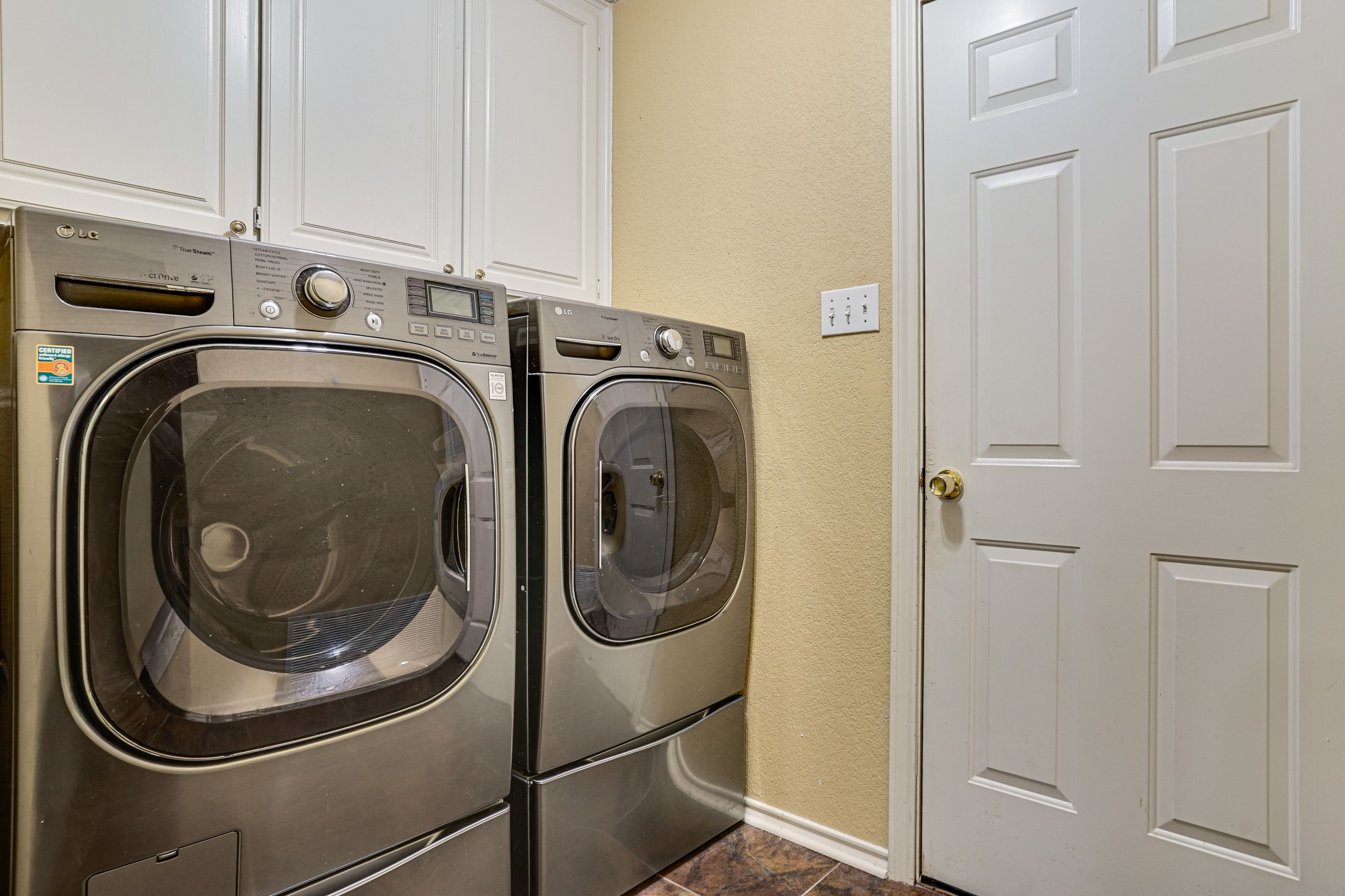 Laundry Room | 1st Floor | Washer/Dryer