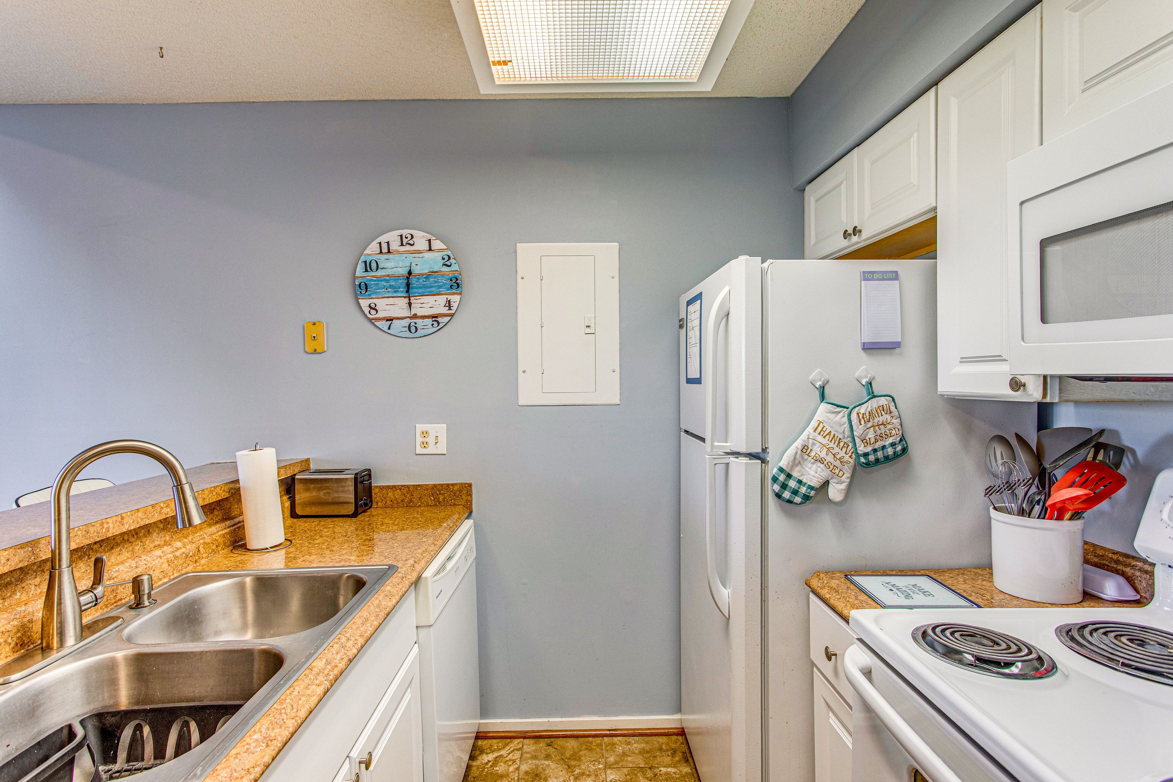 Kitchen | 1st Floor | Cooking Basics | Pod Coffee Maker | Toaster | Microwave