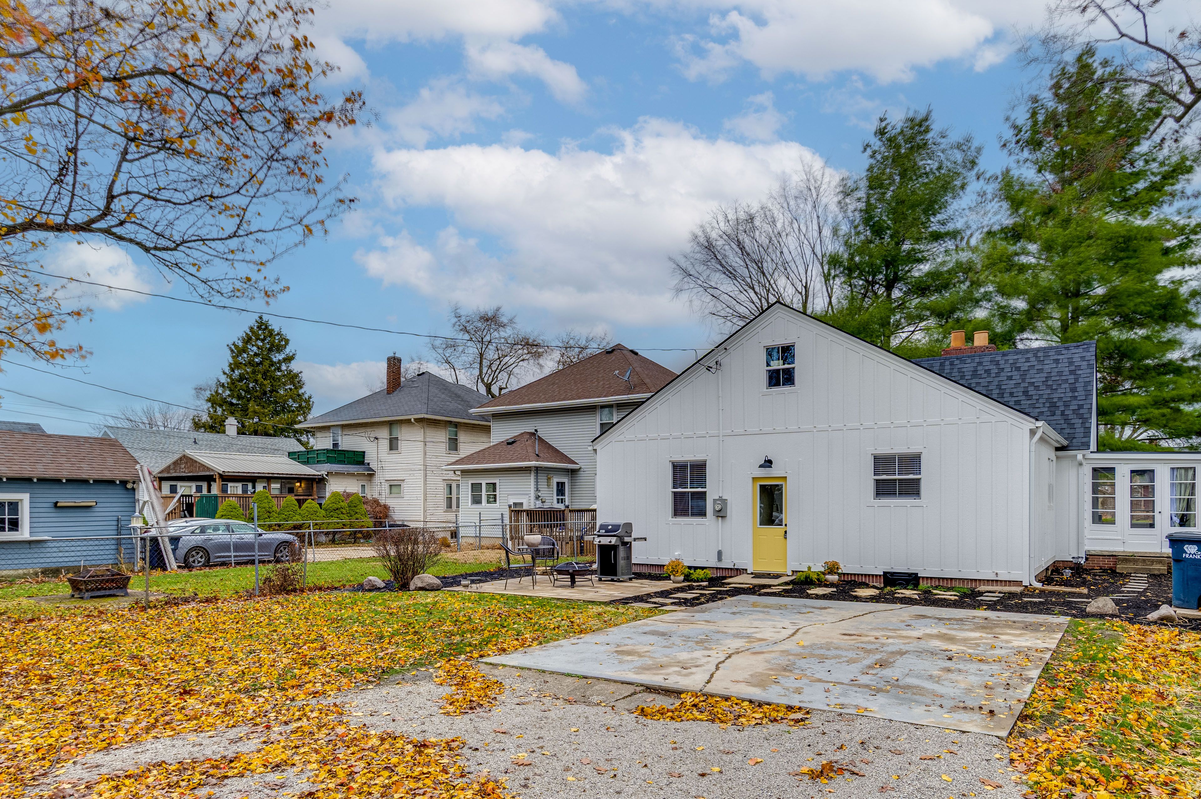 Parking | Driveway (1 Vehicle)