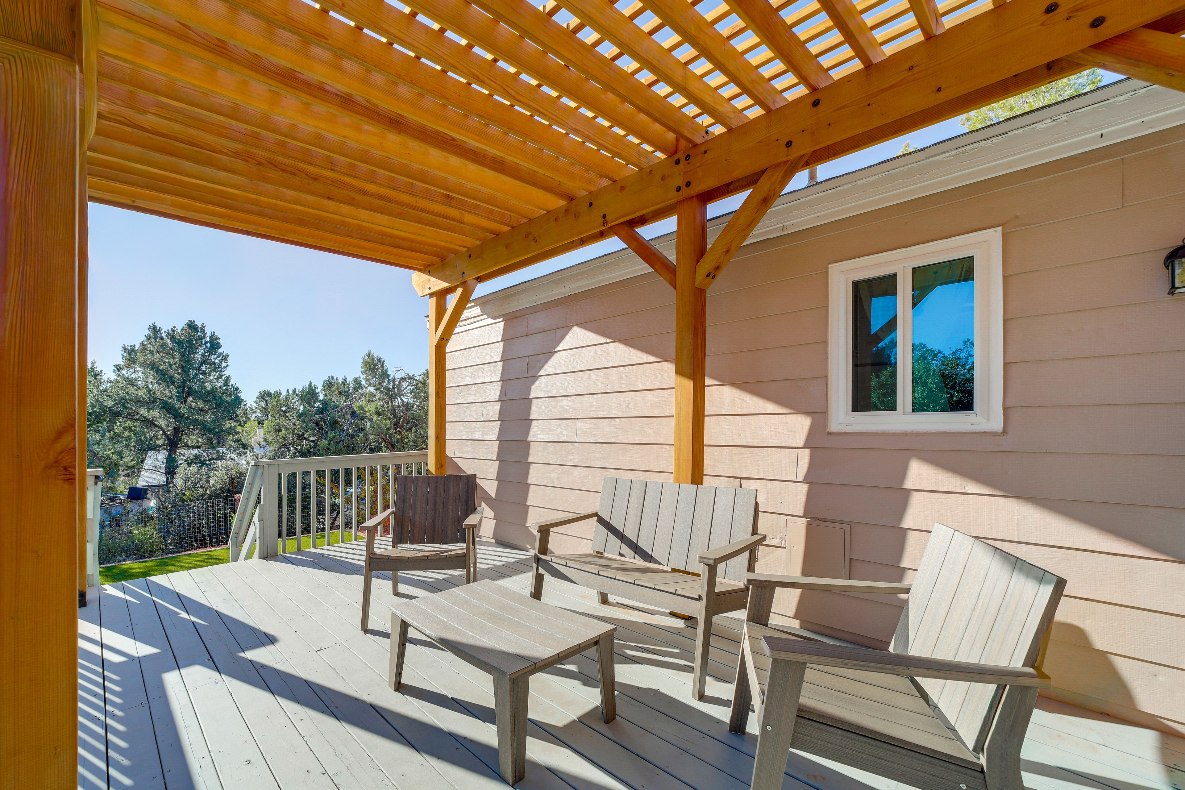 Covered Deck w/ Seating