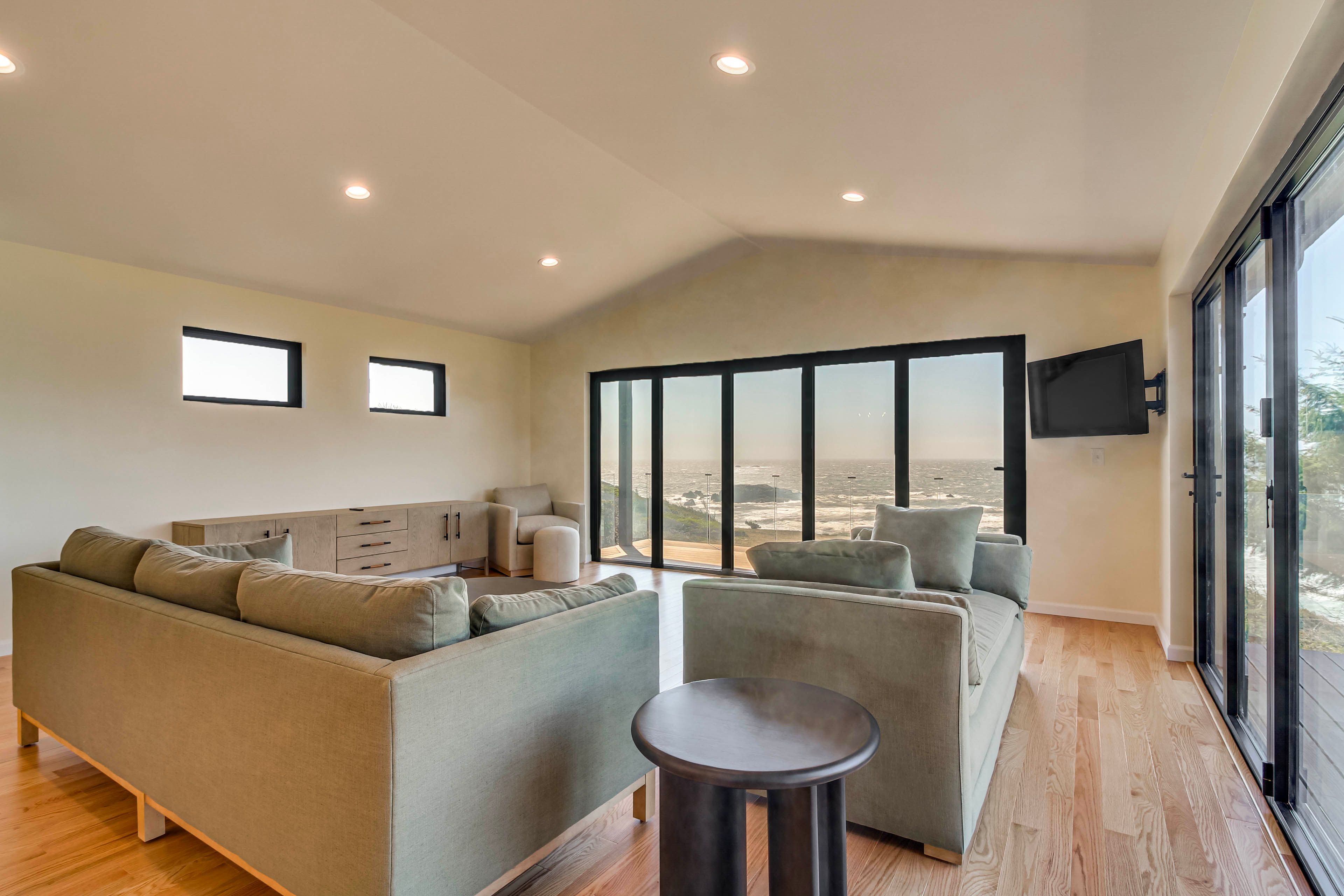 Living Room | Main Level