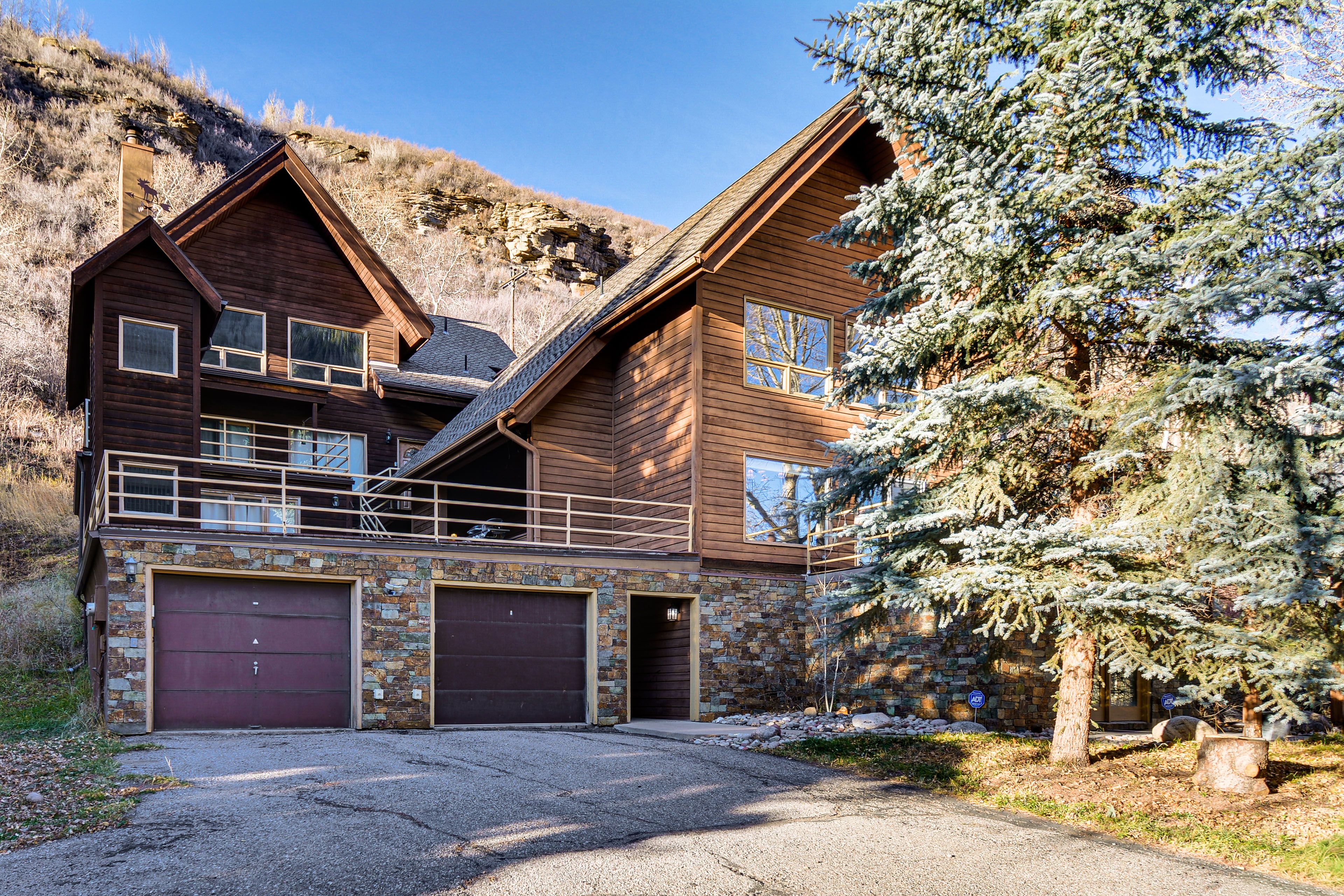Vail Vacation Rental | 3BR | 2.5BA | 2,116 Sq Ft | Exterior Steps to Enter